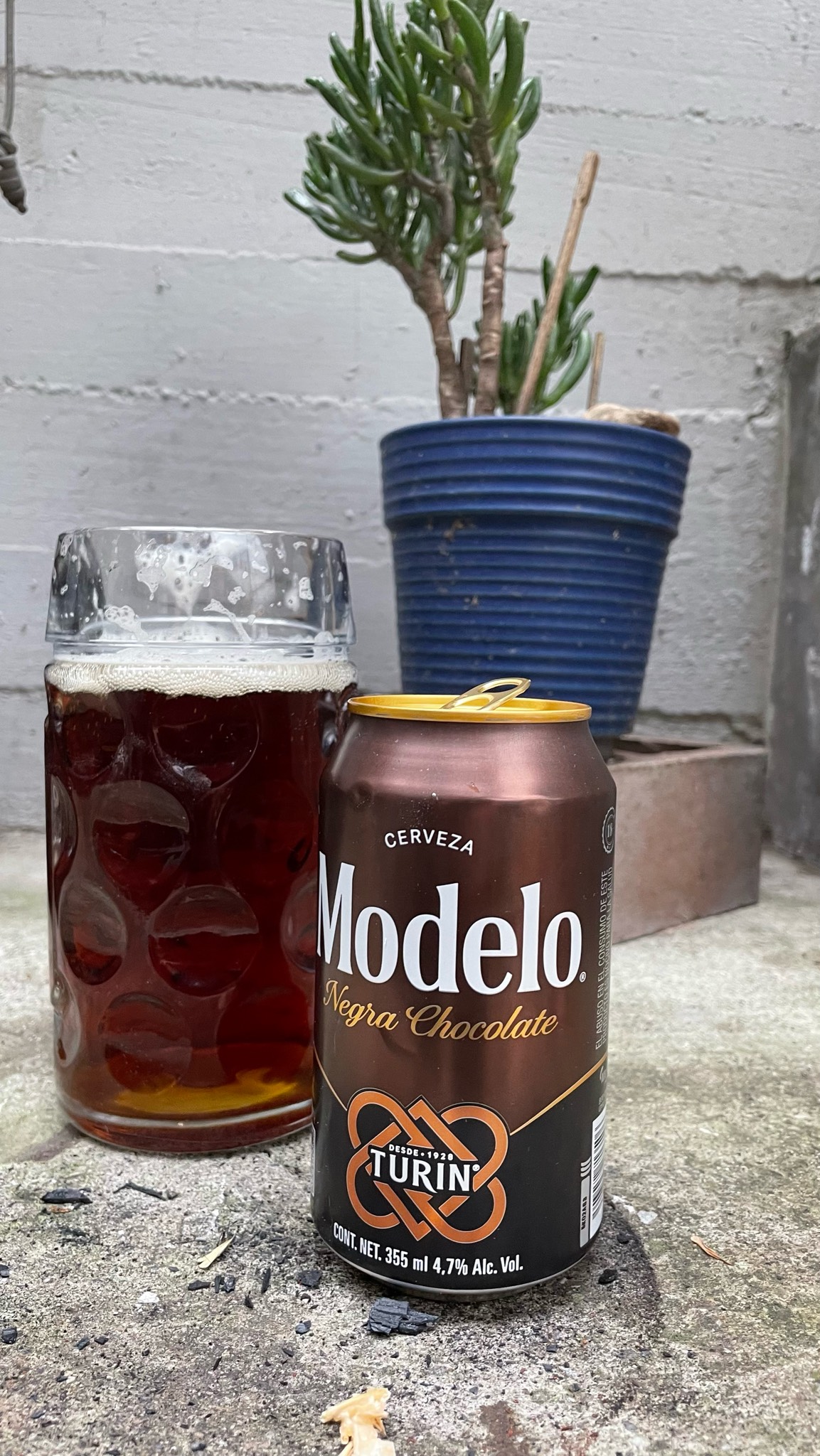 Modelo Negra Chocolate, Grupo Modelo (ABInBev)