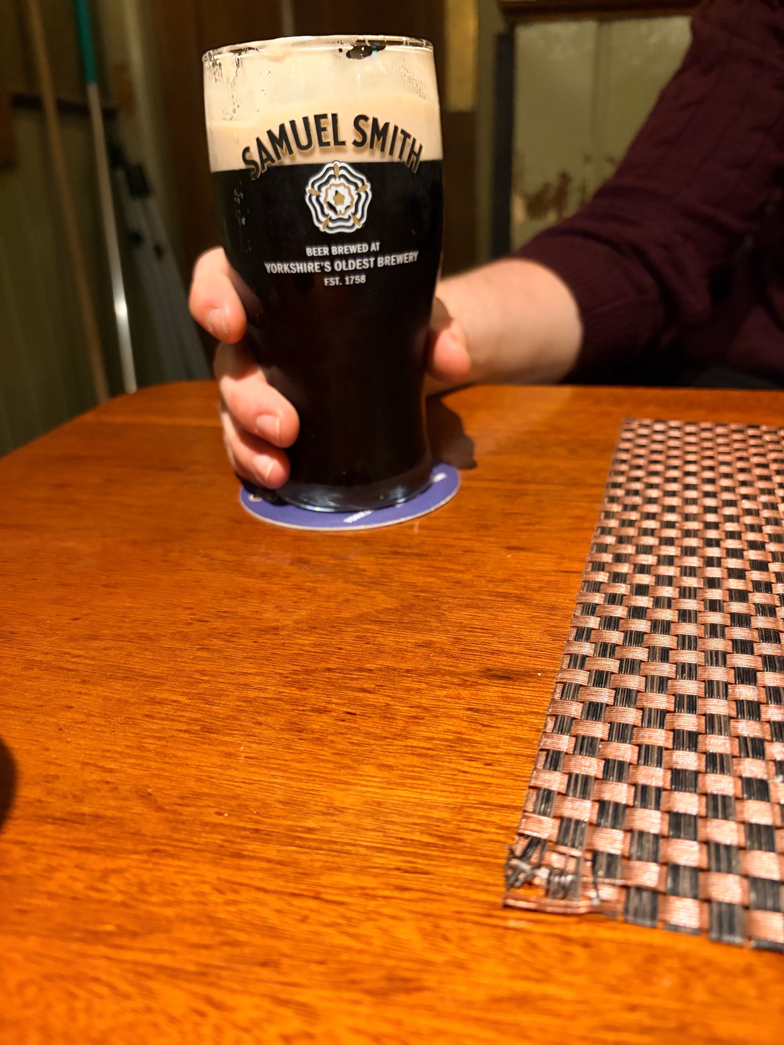 Old Brewery Samuel Smiths Extra Stout, Samuel Smith Old Brewery