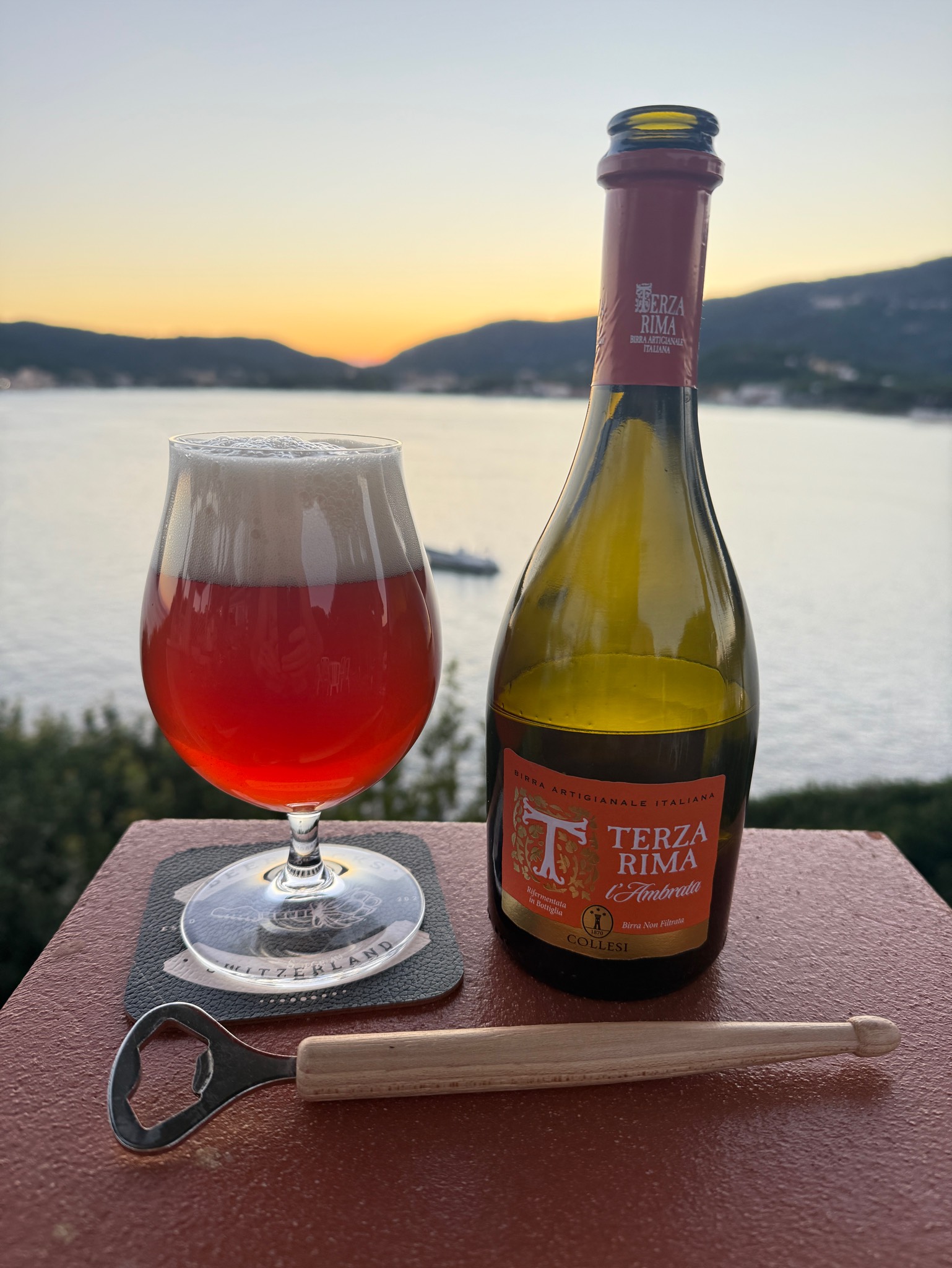 L'Ambrata, Terza Rima