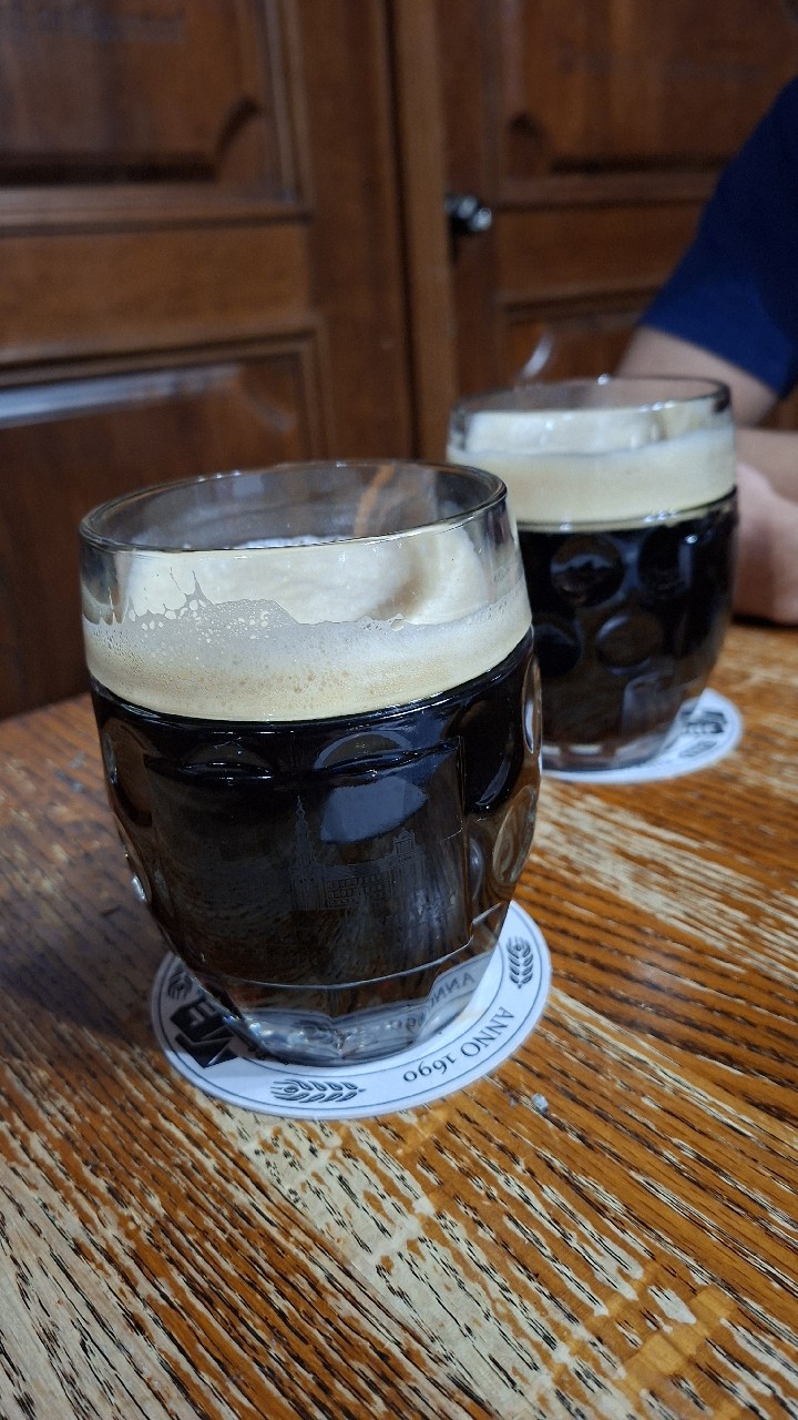 Klástorný Tmavý Leziak 11º, Slovakia