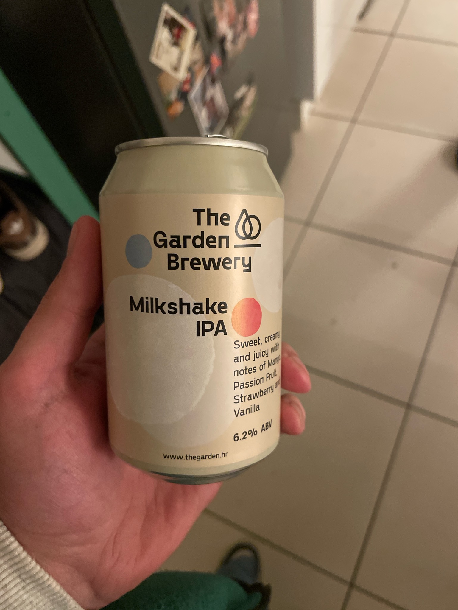 Milkshake IPA 6.2%, The Garden Brewery