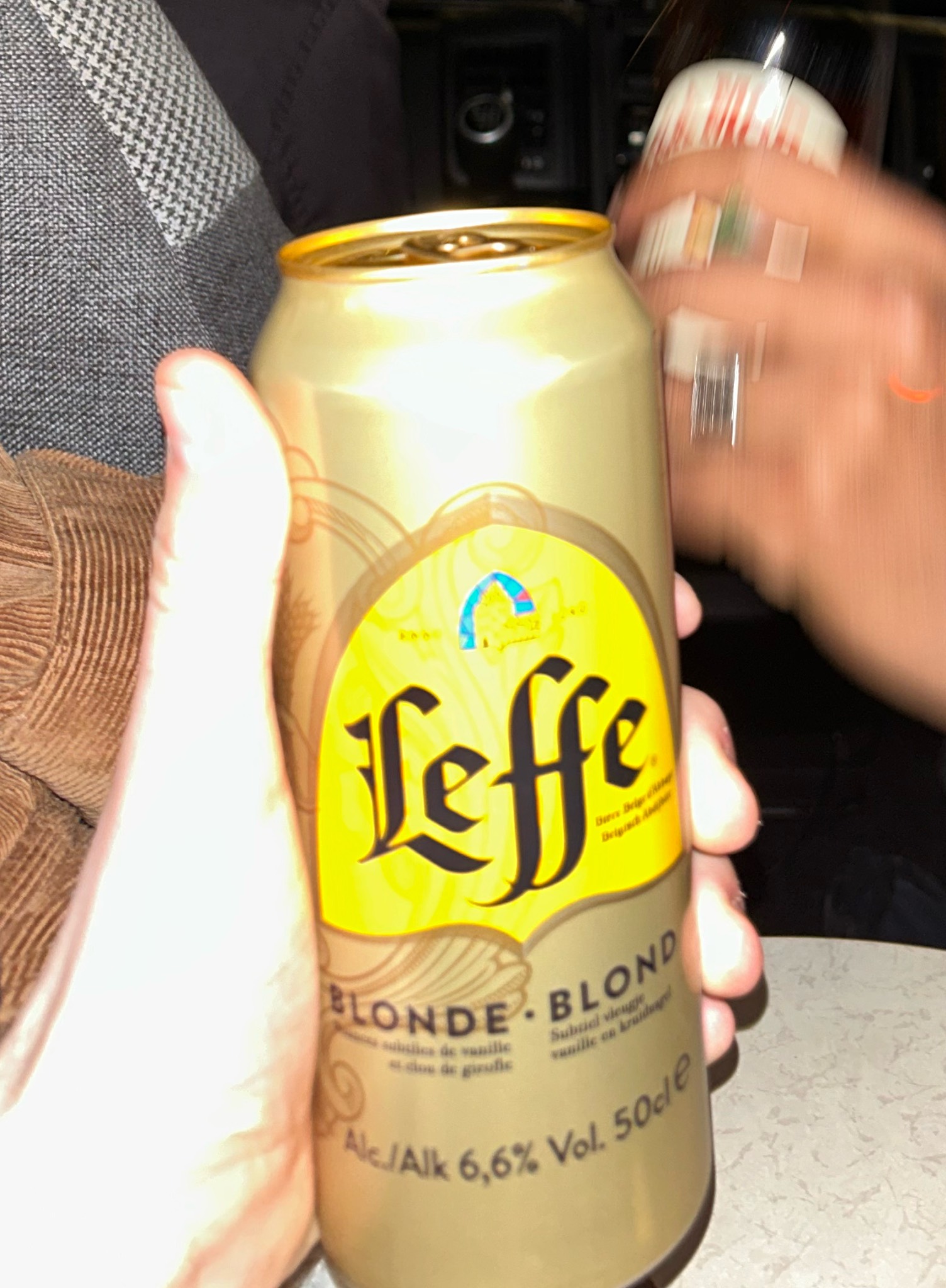 Leffe Blonde / Blond, Abbaye de Leffe (AB InBev)