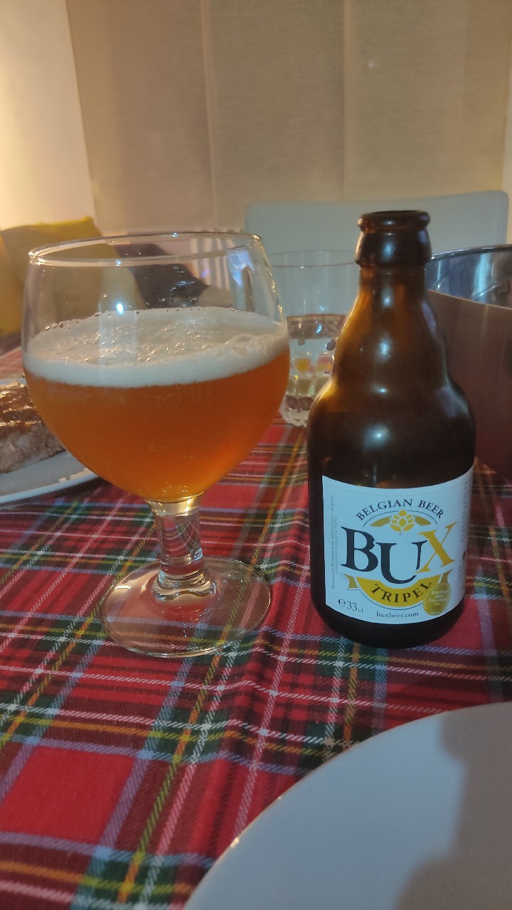 Bux Tripel, Brouwerij Biermaekers