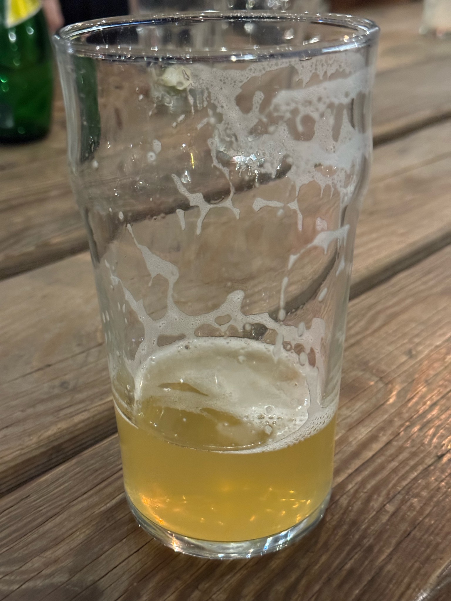 Plein De Murmures, Fauve