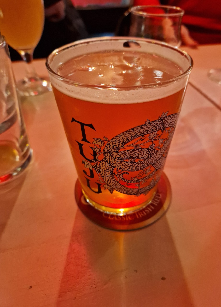 Tax-Free Willy, Panimoyhtiö Tuju