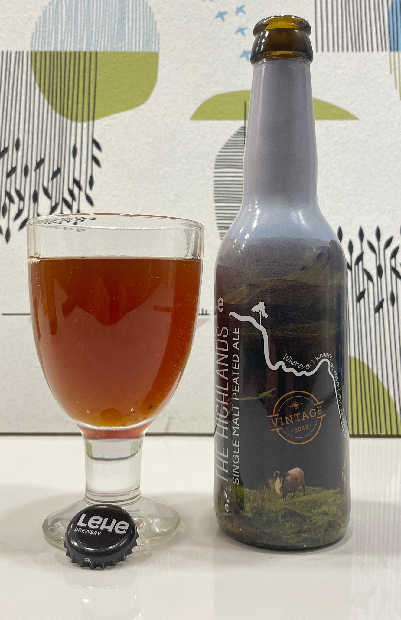 My Heart's In The Highlands, Lehe Pruulikoda