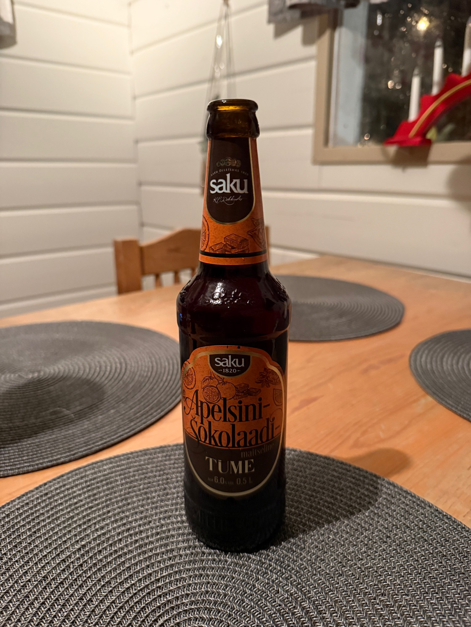 Apelsini-Šokolaadi Tume, Saku Õlletehas (Carlsberg)