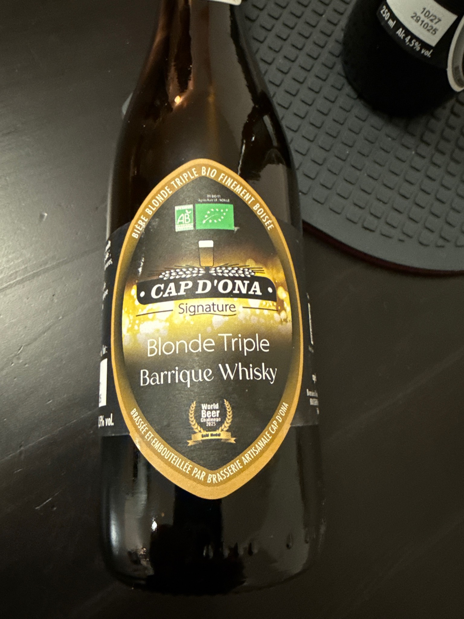 Cap D'Ona Blonde Triple Finement Boisée, Brasserie Cap D'Ona