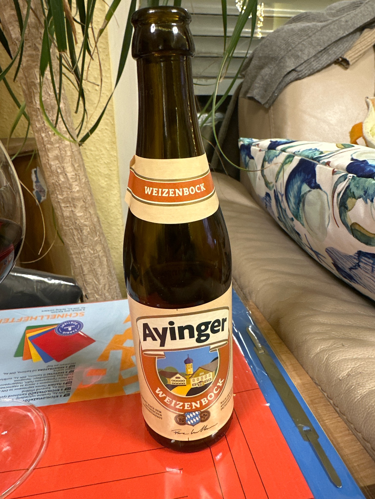 Ayinger Weizenbock, Ayinger Privatbrauerei