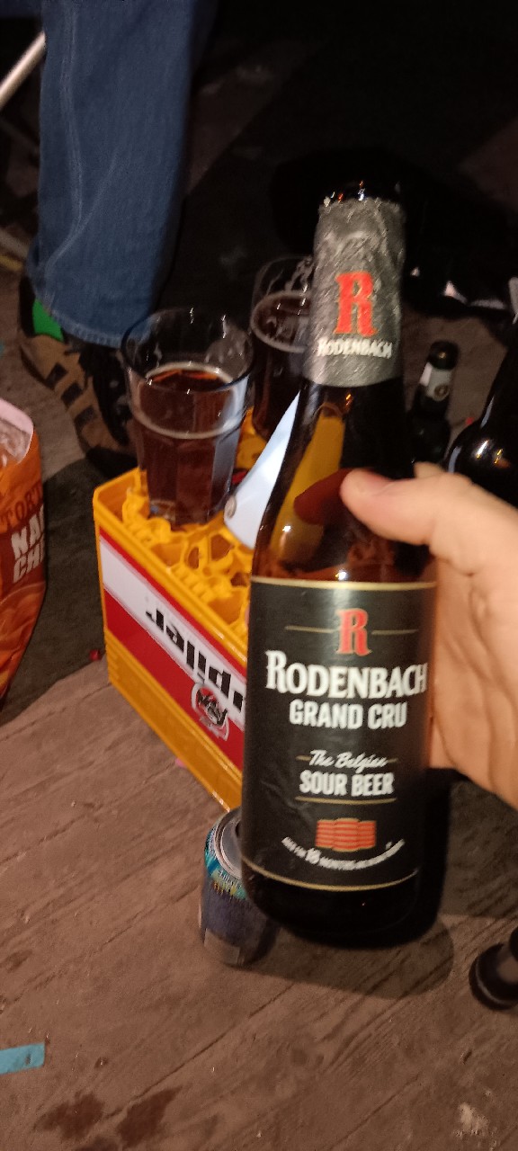 Rodenbach Grand Cru, Brouwerij Rodenbach (Swinkels Family Brewers)