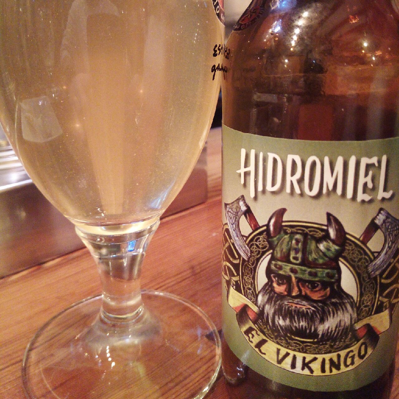 Hidromiel, El Vikingo