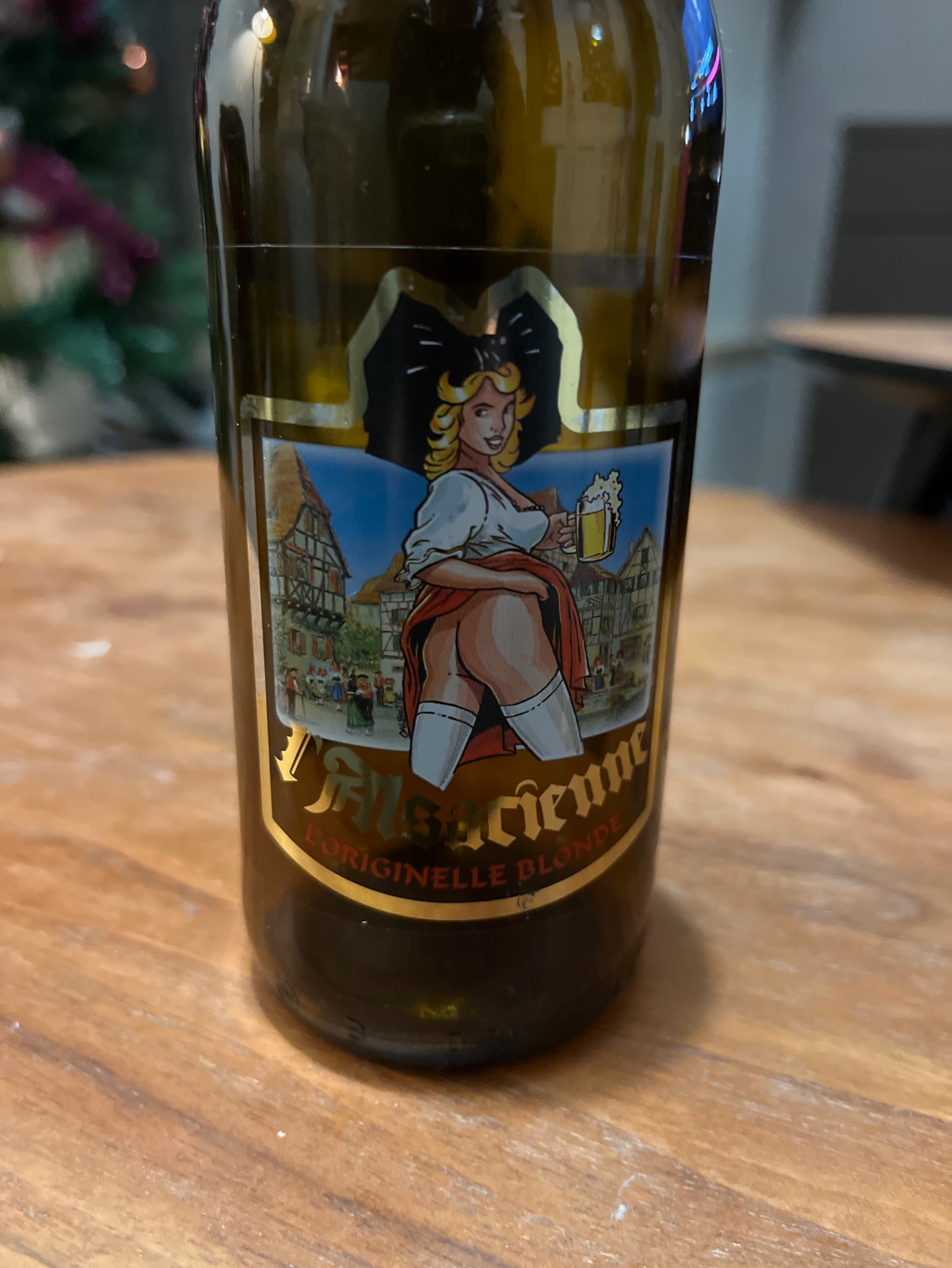 Alsacienne Blonde, L'Alsacienne Sans Culotte