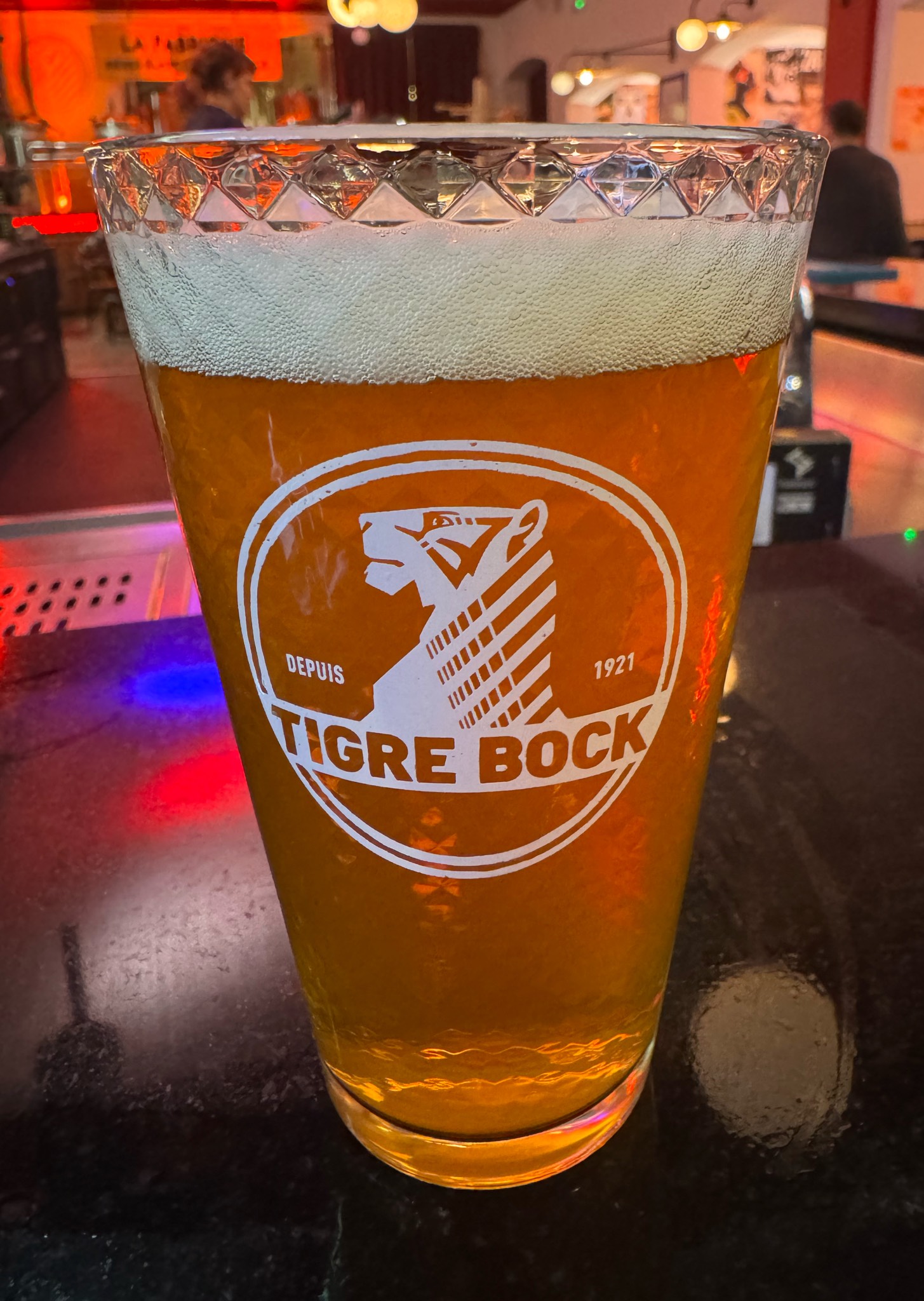 Orange Is The New Beer, Brasserie Le Tigre