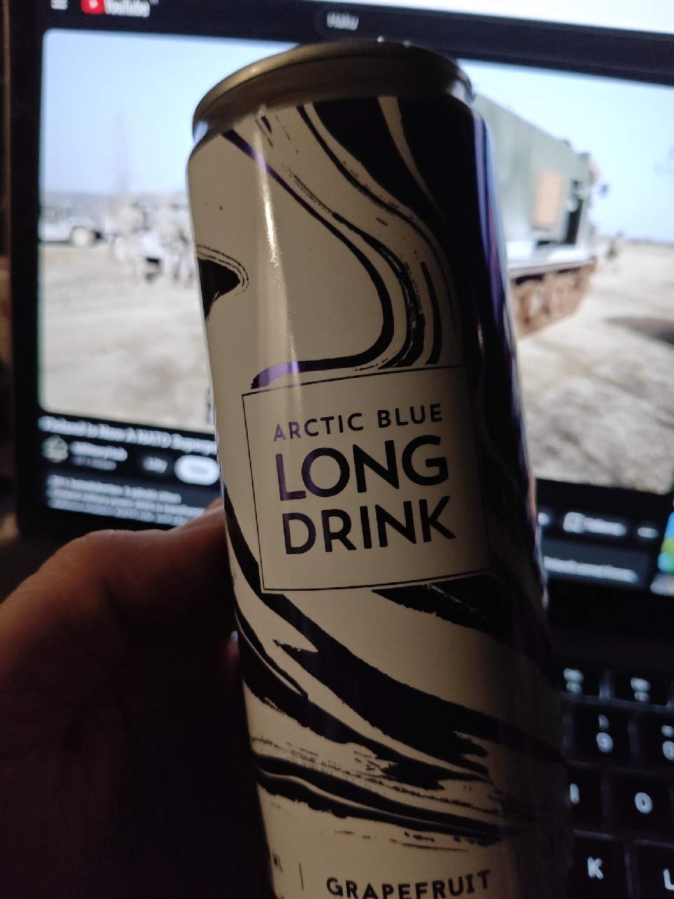 Arctic Blue Long Drink Grapefruit, Finland