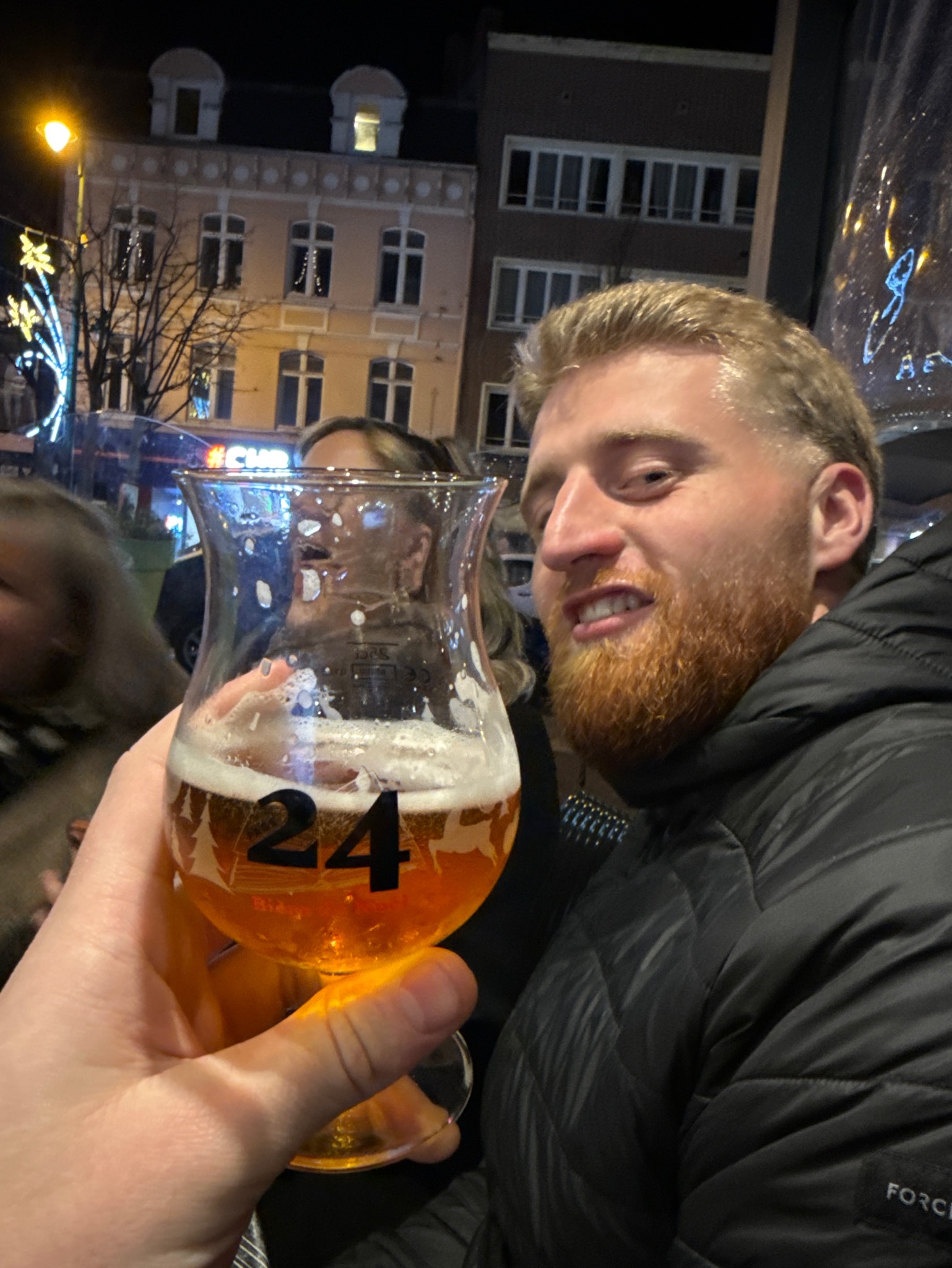 Page 24 De Noël, Brasserie Saint-Germain (Page 24)