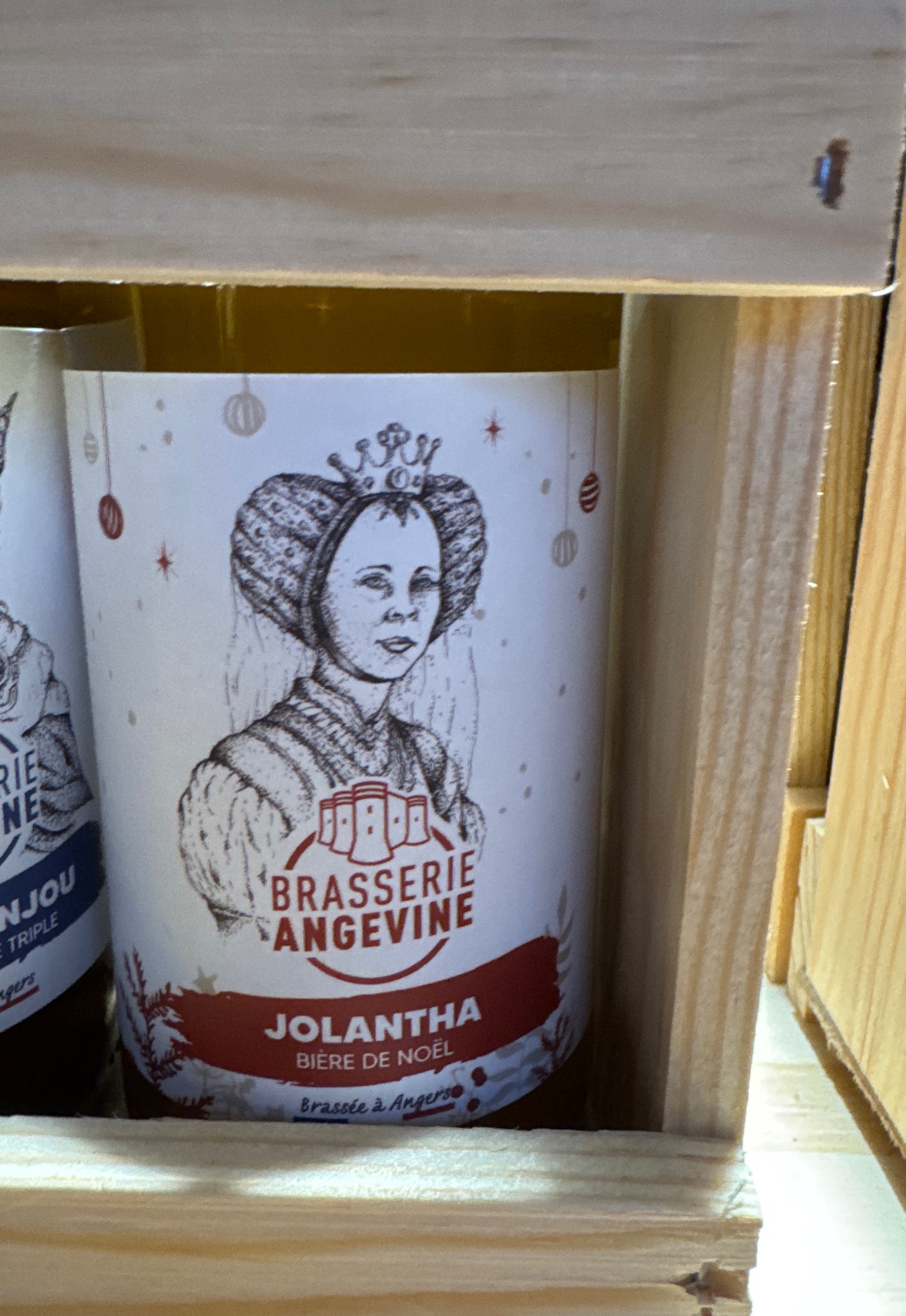 Jolantha, Brasserie Angevine