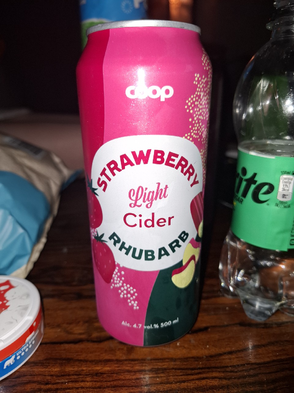 Coop Strawberry Rhubarb Light Cider, Finland