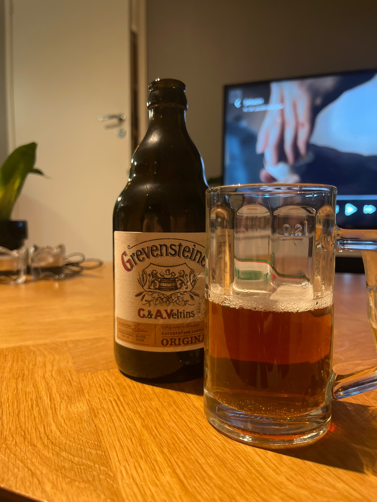 Grevensteiner Original Naturtrübes Landbier, Brauerei C.& A. Veltins