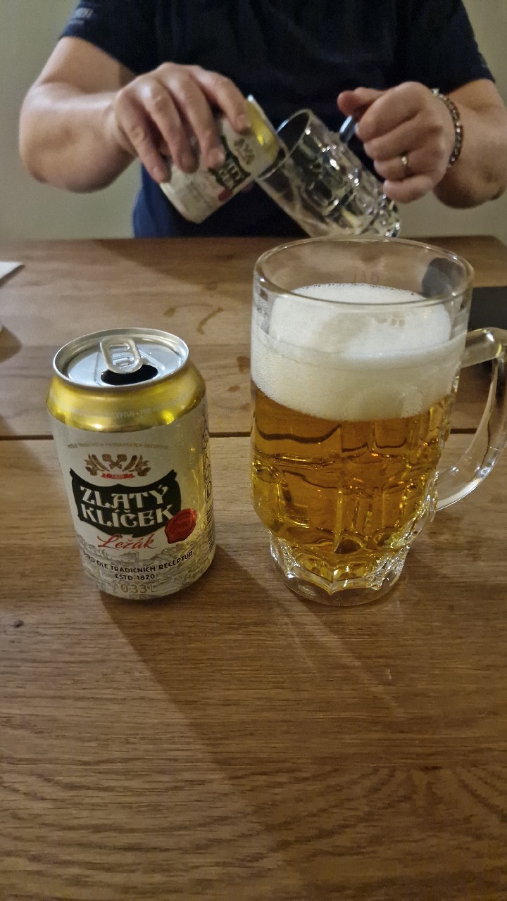 Zlatý Klíček, Estonia