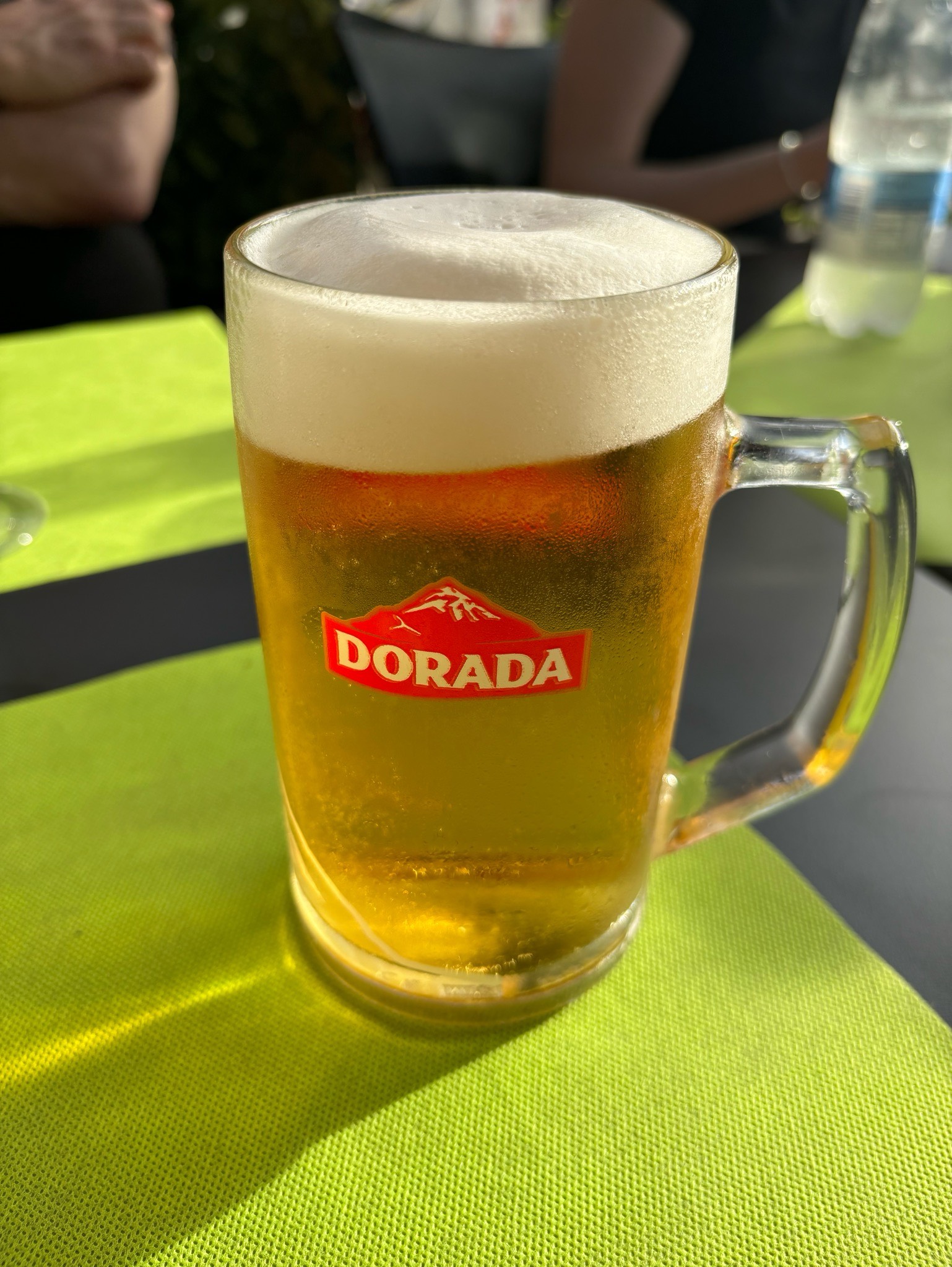 Dorada Pilsen, Compañia Cervecera de Canarias (SABMiller)