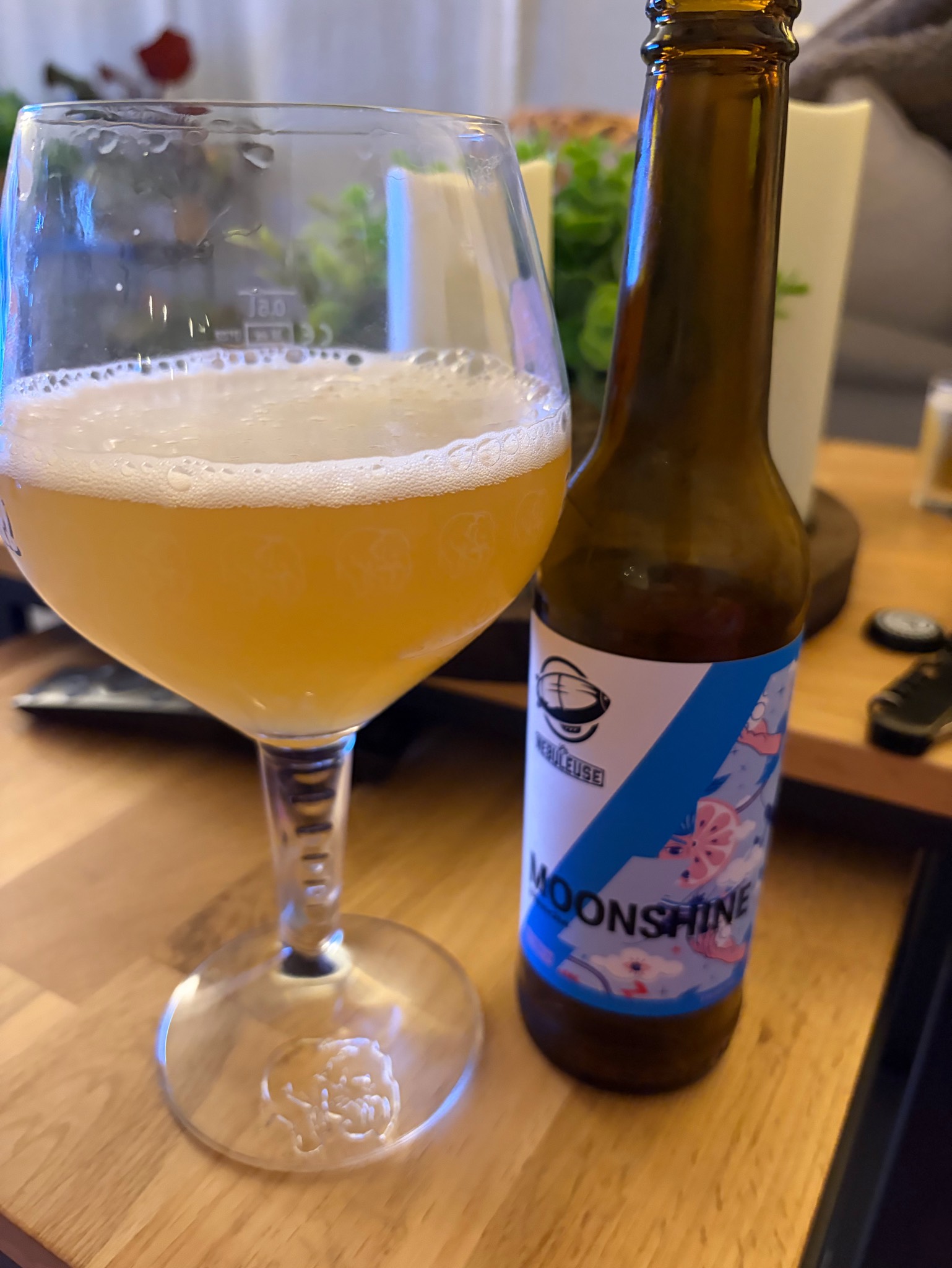 Moonshine, La Nébuleuse