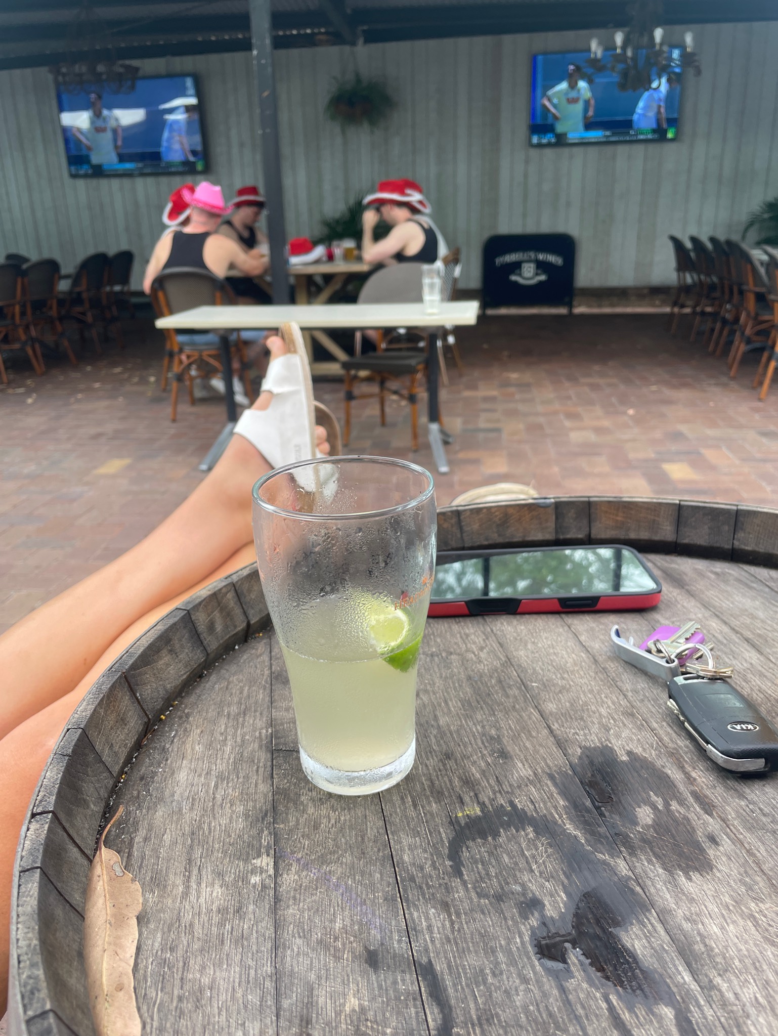 Little Dragon, Australia