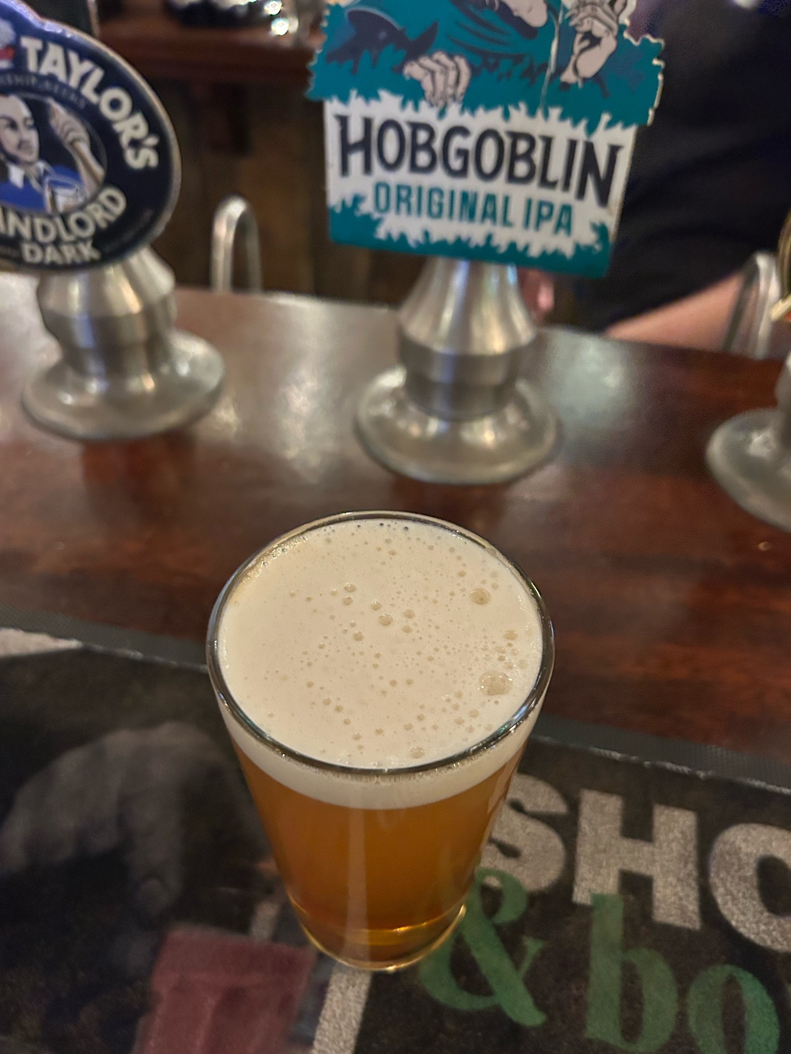 Hobgoblin IPA, Wychwood Brewery (Marston's Brewery)