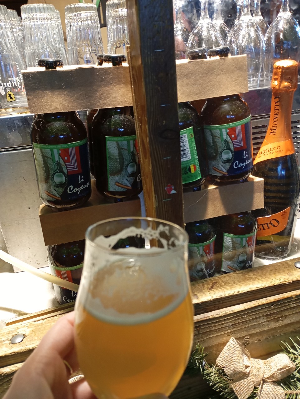 Li Coyeuse, Brasserie De La Croix - Sainte Nitouche