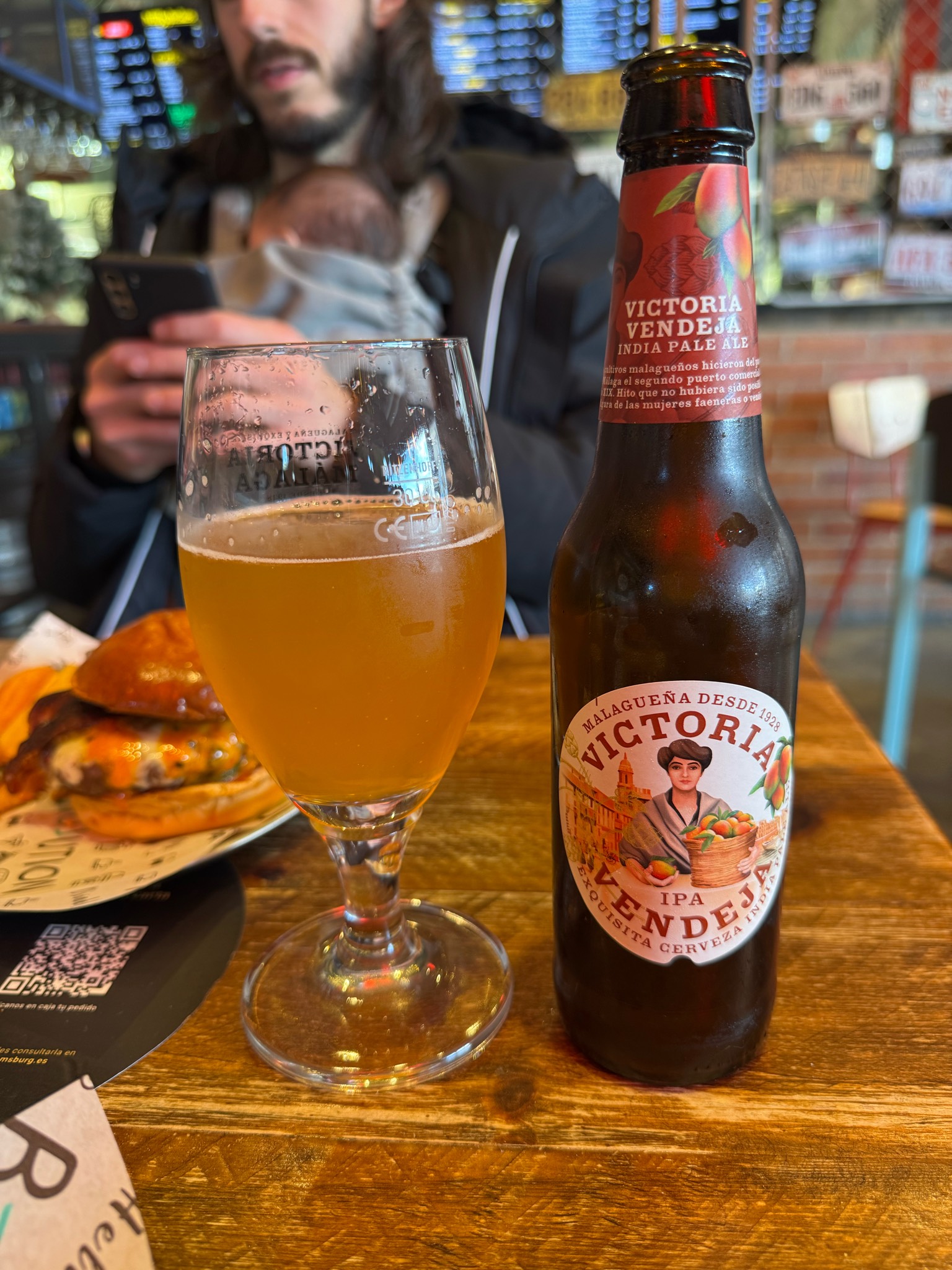 Victoria Vendeja, Cervezas Victoria 1928 (Damm)