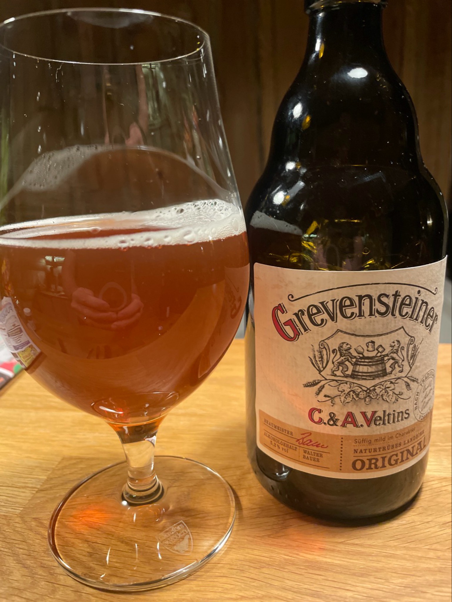 Grevensteiner Original Naturtrübes Landbier, Brauerei C.& A. Veltins