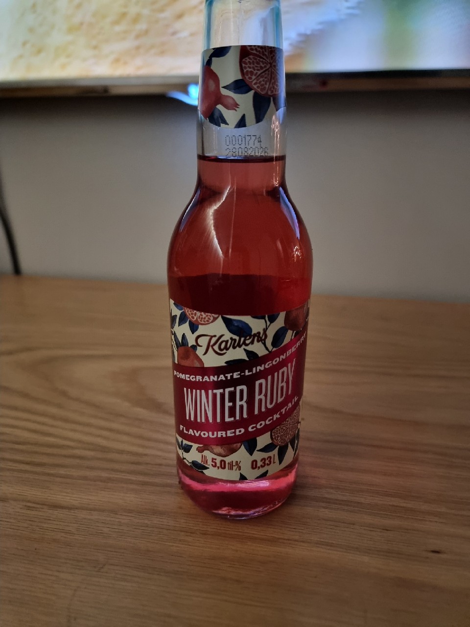 Winter Ruby Pomegranate - Lingonberry, Lidl Suomi