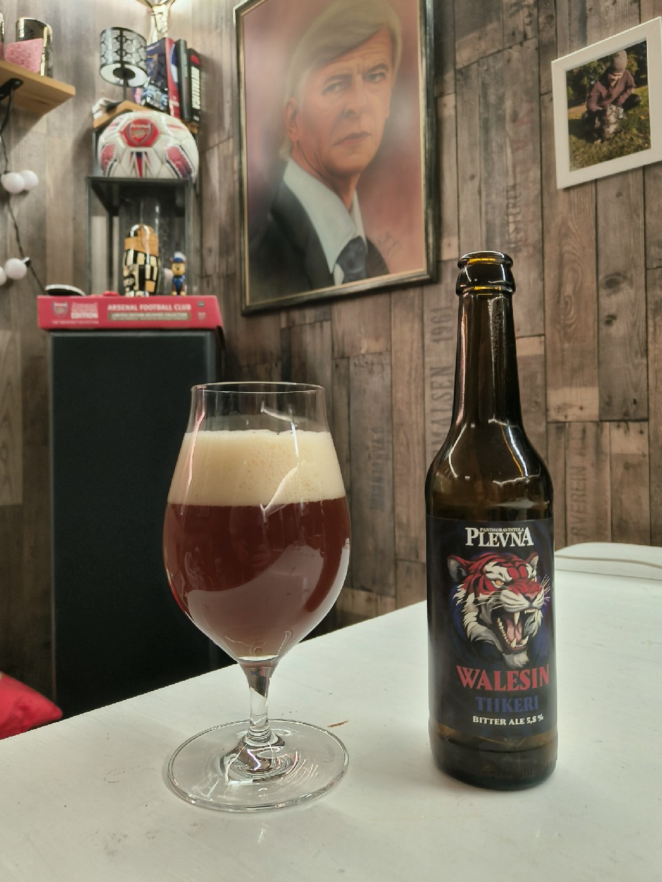 Walesin Tiikeri, Finland