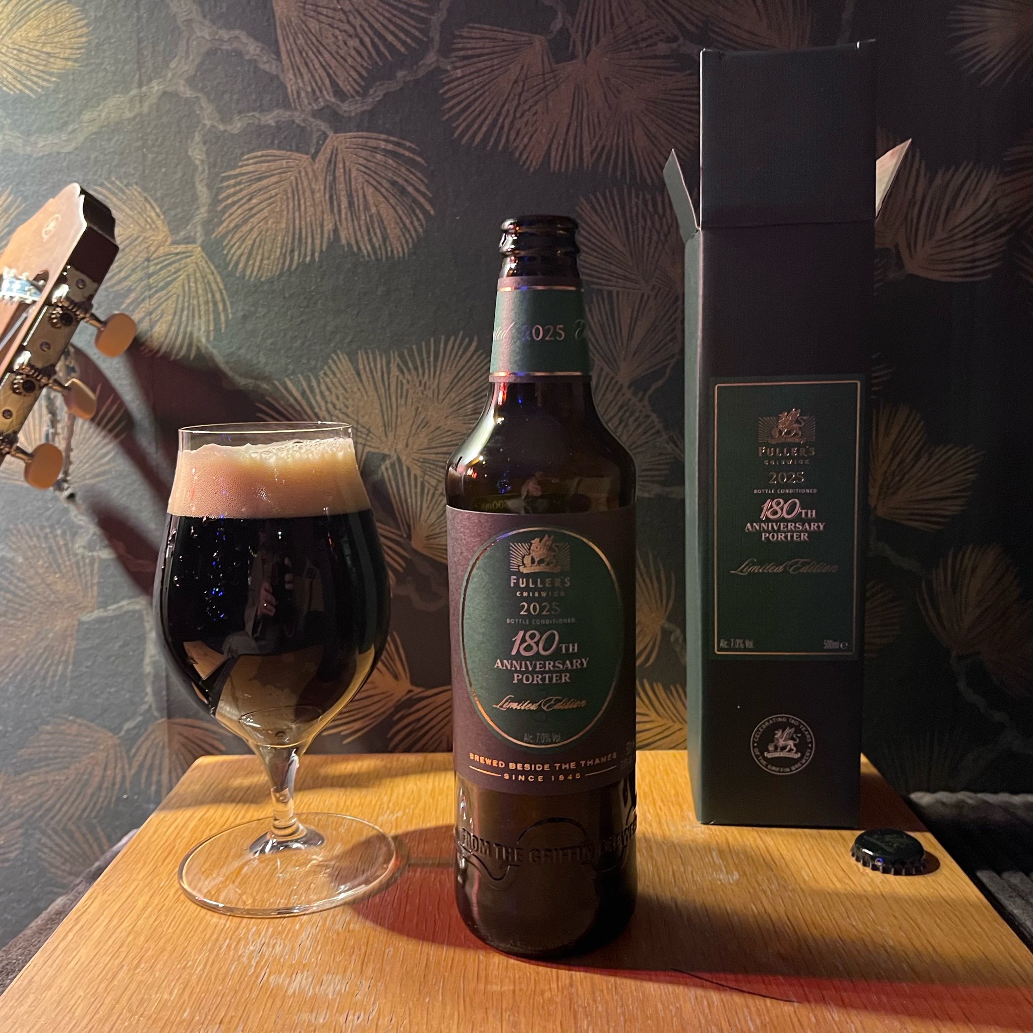 180th Anniversary Porter, Fuller's Griffin Brewery (Asahi Breweries)