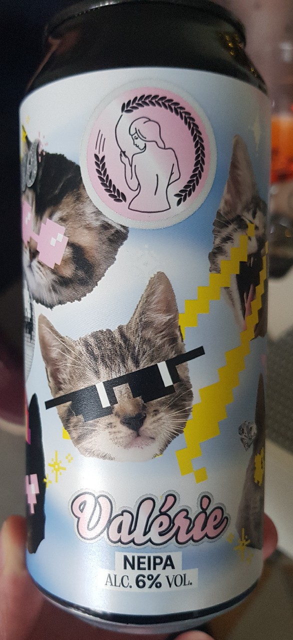 Valérie, La Superbe