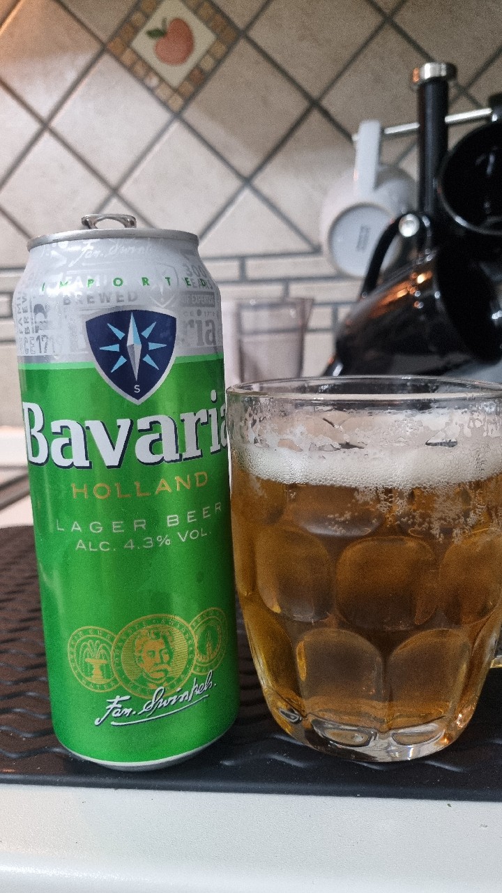 Bavaria Premium Beer 4.3%, Bavaria Brouwerij (Swinkels Family Brewers)