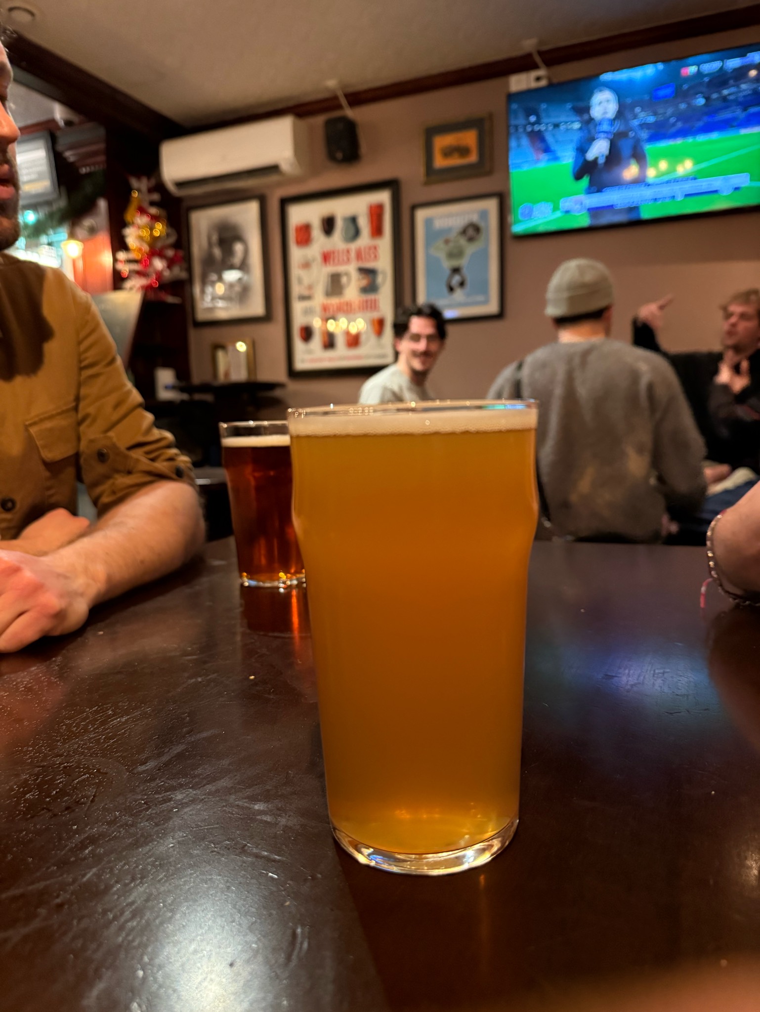 Hop and heart, Brewpoint Brewery (Wells & Co)