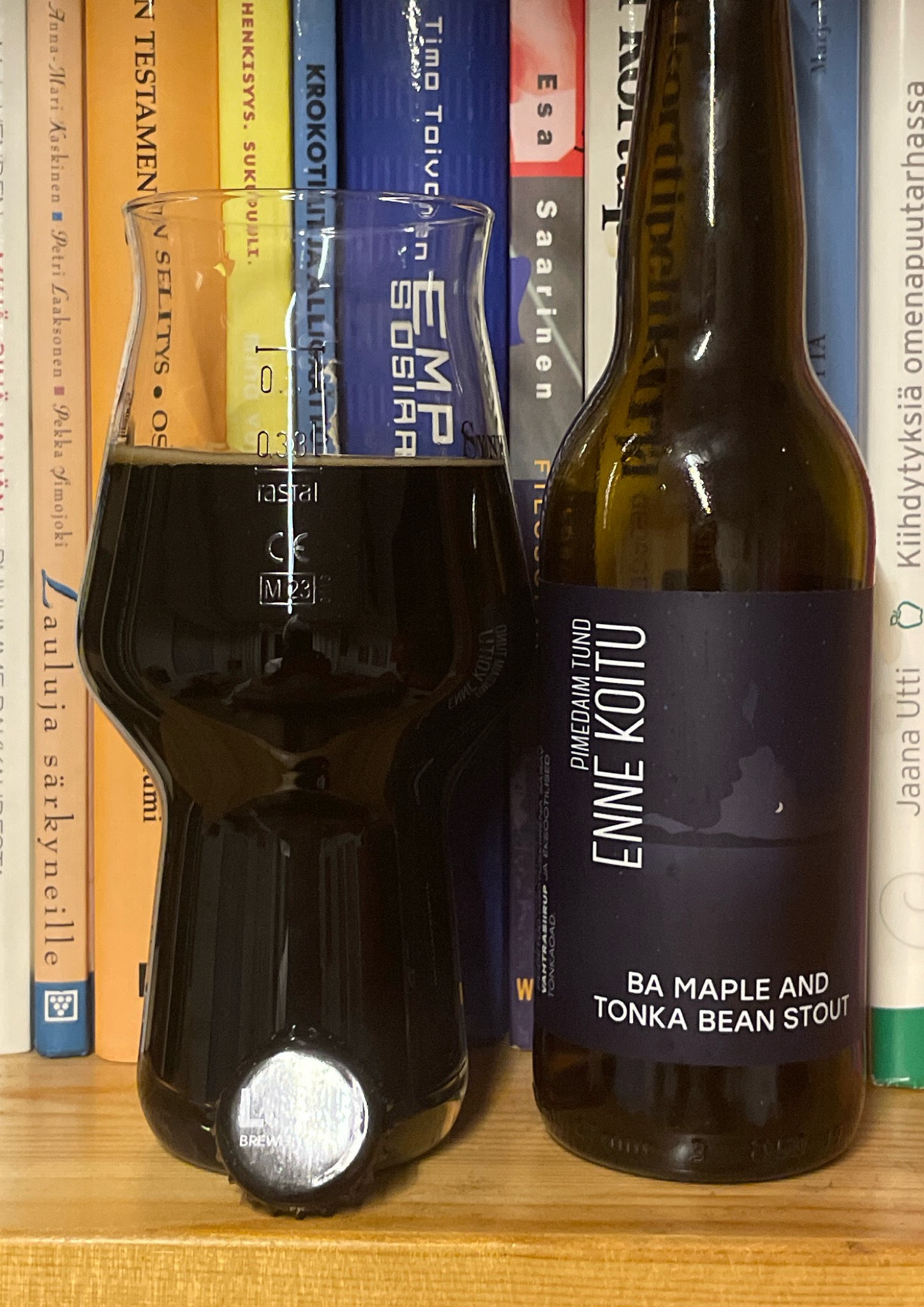 Pimedaim Tund Enne Koitu, Lehe Pruulikoda