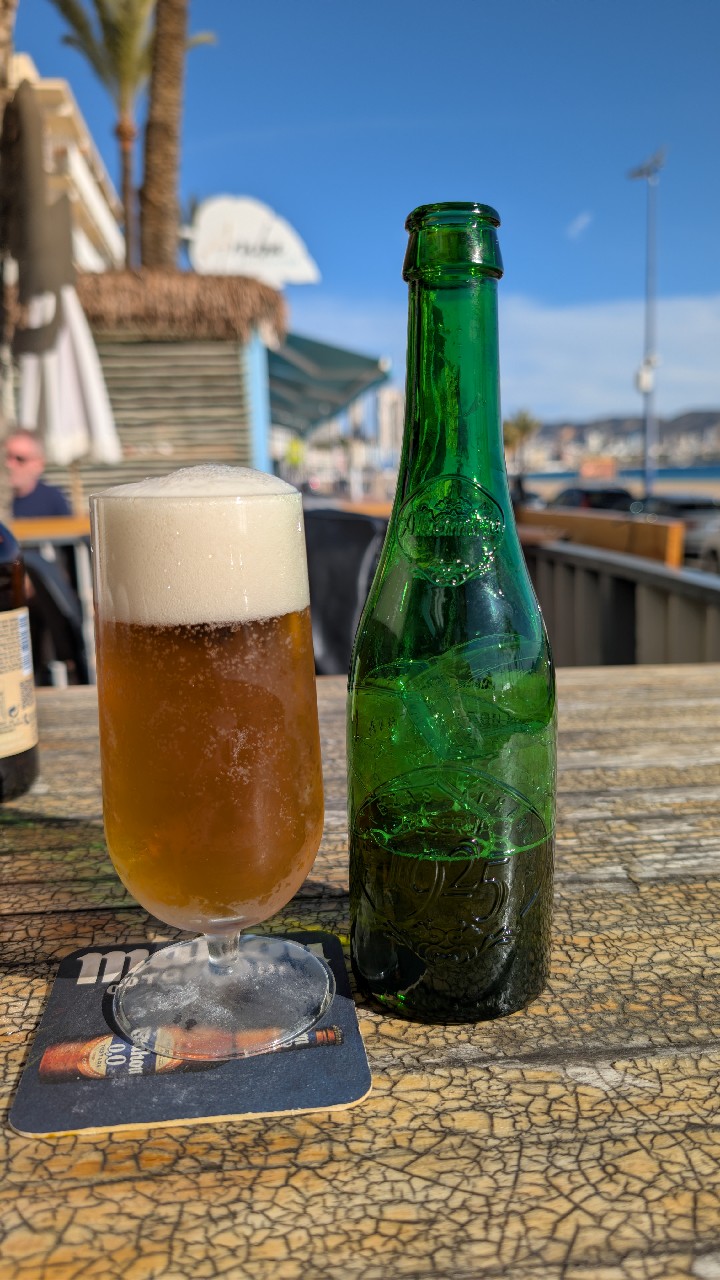 Alhambra Reserva 1925, Alhambra (Grupo Mahou-San Miguel)