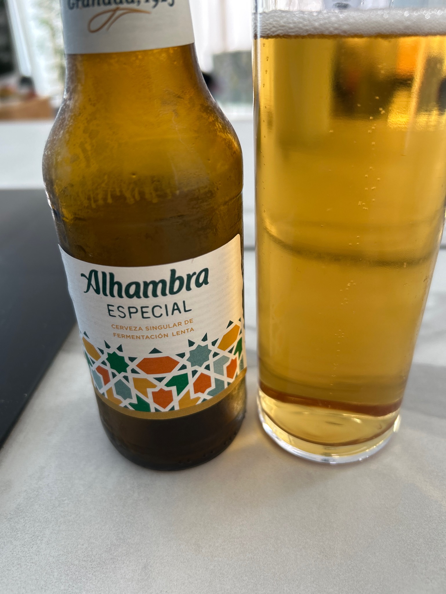 Alhambra Especial, Alhambra (Grupo Mahou-San Miguel)