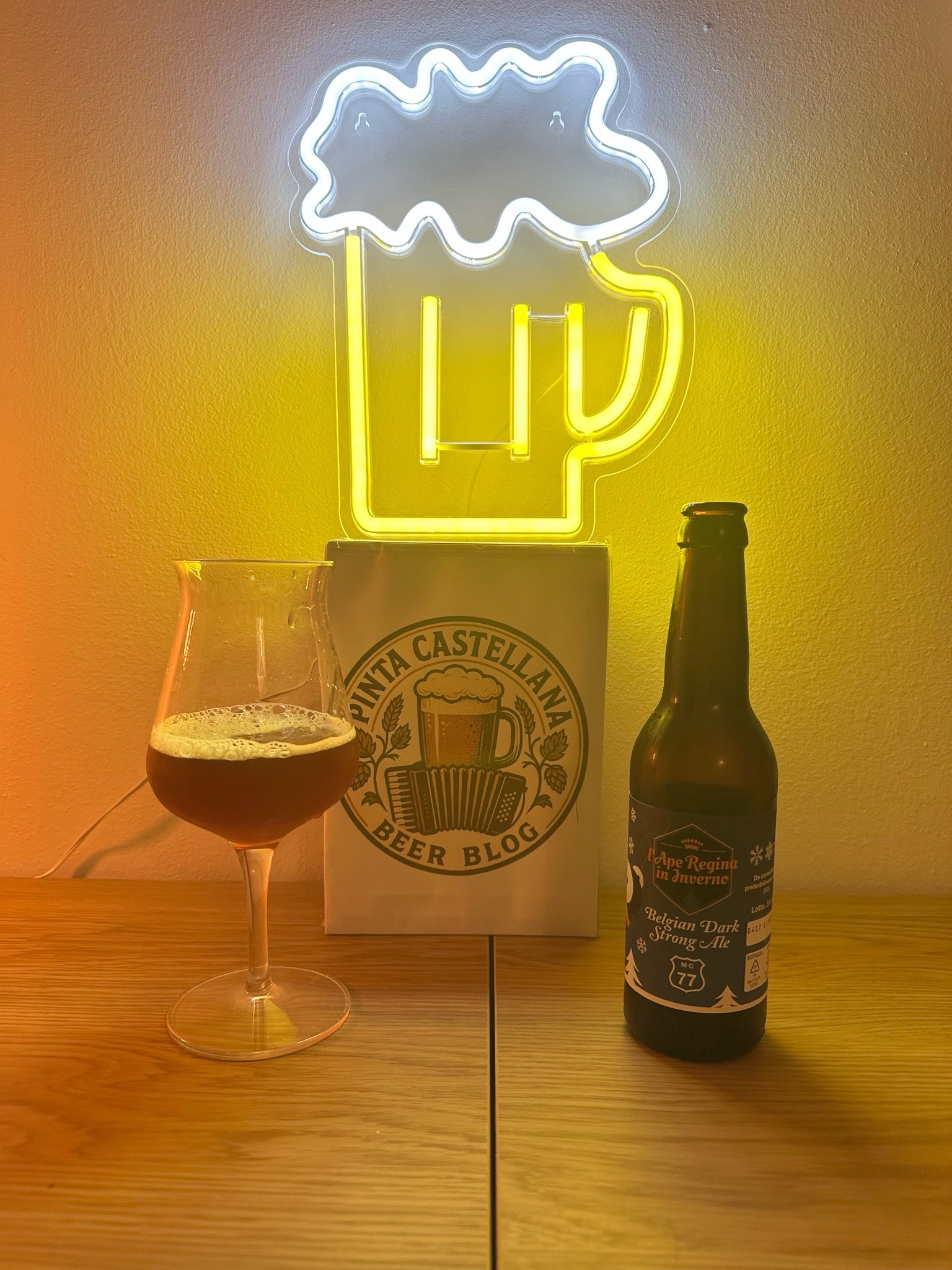 Ape Regina in Inverno, MC-77