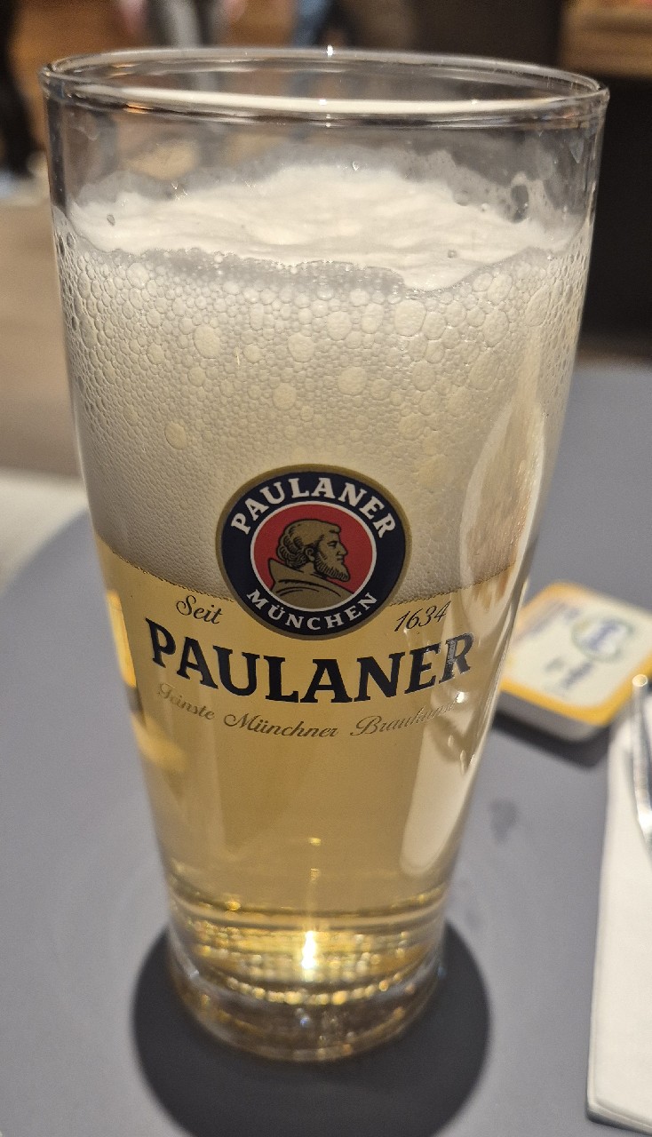 Paulaner Münchner Hell / Münchner Lager / Original Munich Lager, Paulaner Brauerei