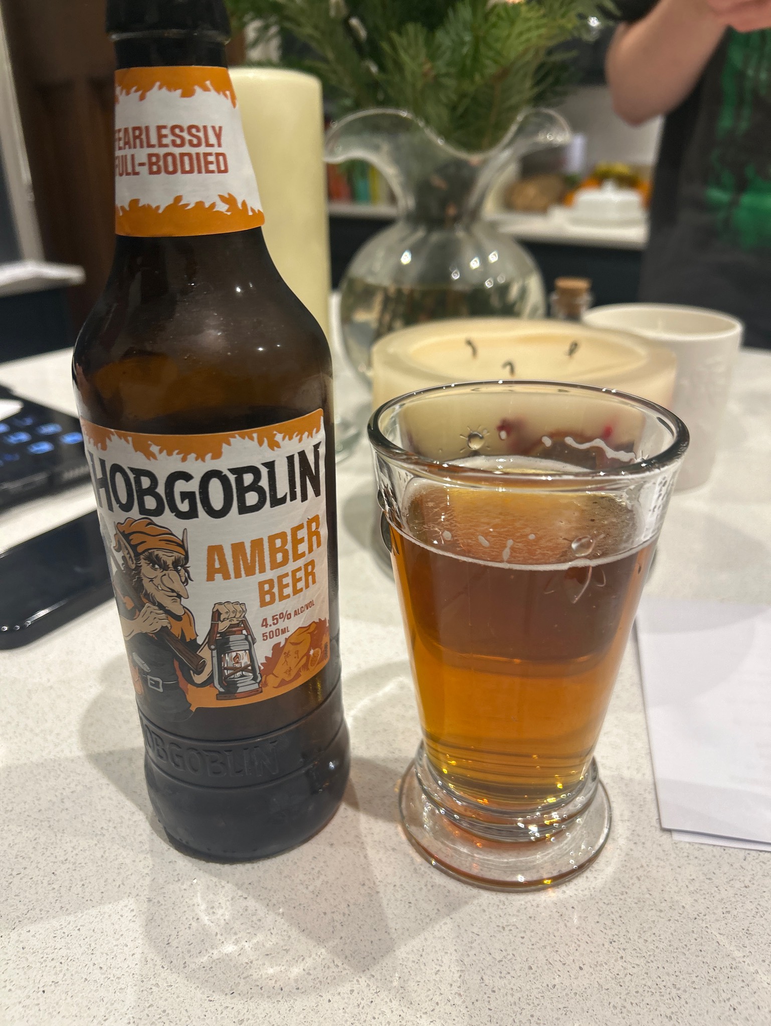 Hobgoblin Amber, Wychwood Brewery (Marston's Brewery)