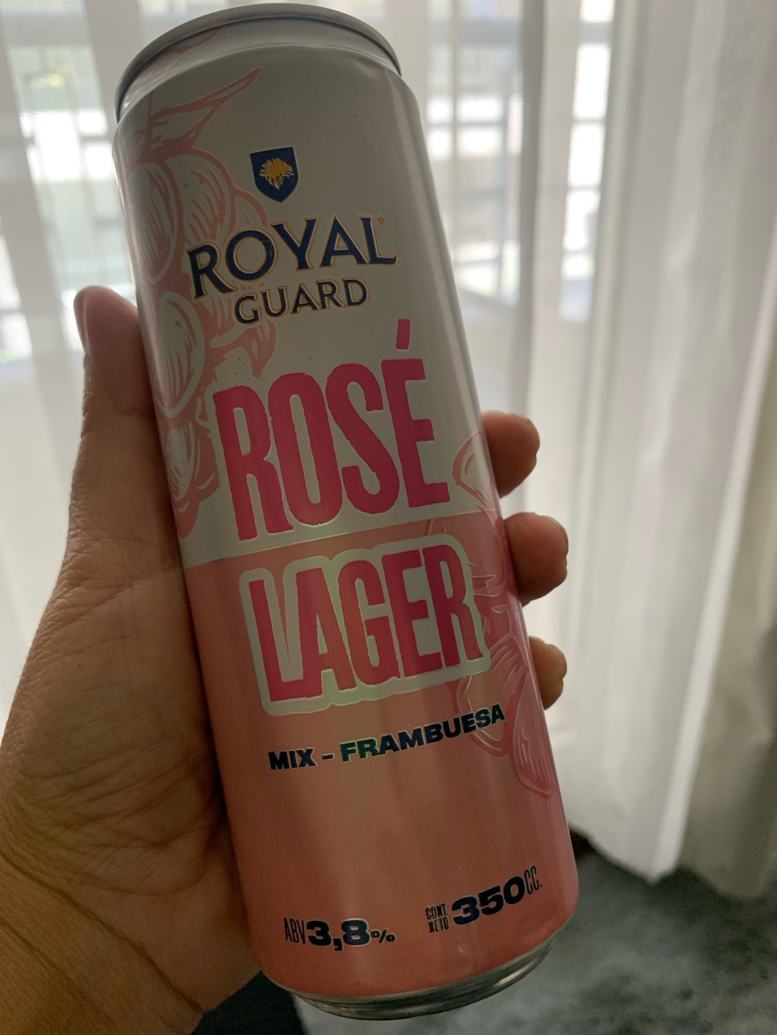 Royal Guard Rose Lager, Compañia Cervecerias Unidas CCU Chile