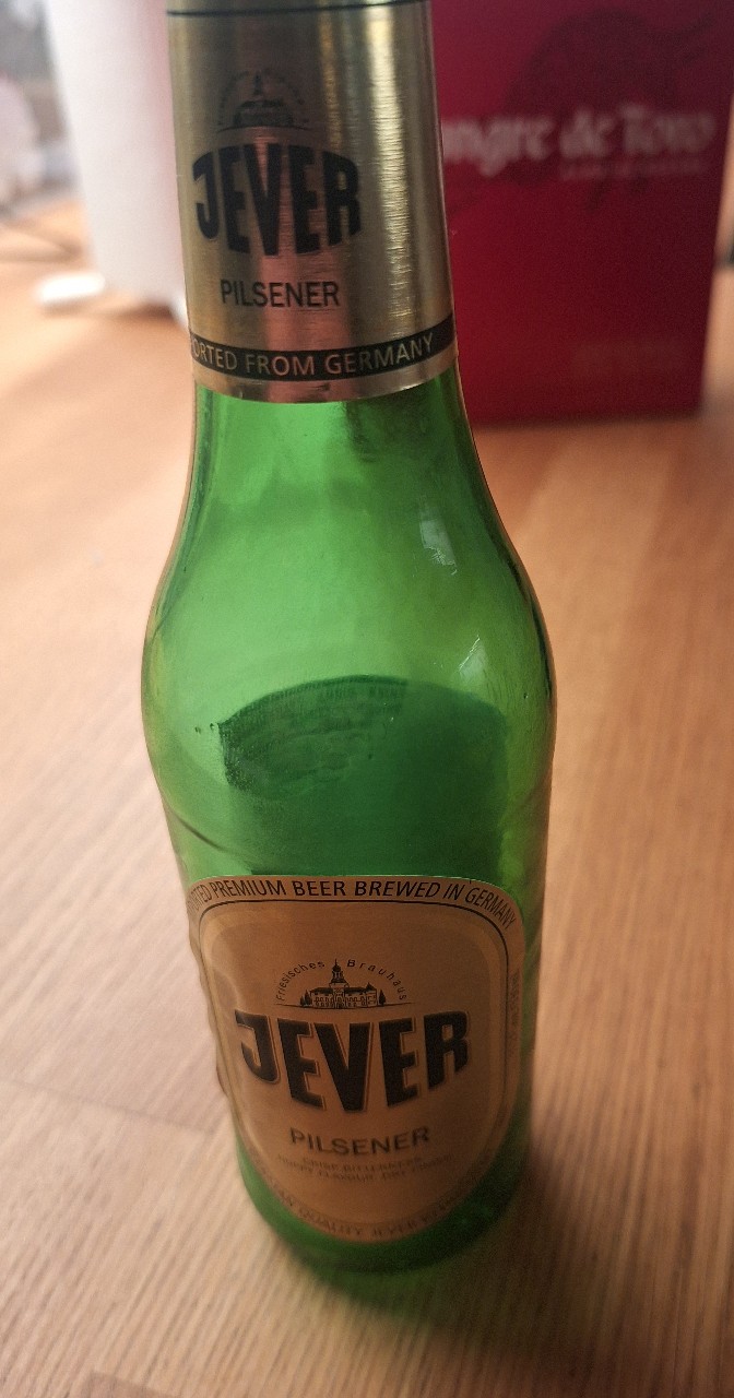 Jever Pilsener, Friesisches Brauhaus zu Jever (Oetker Group)