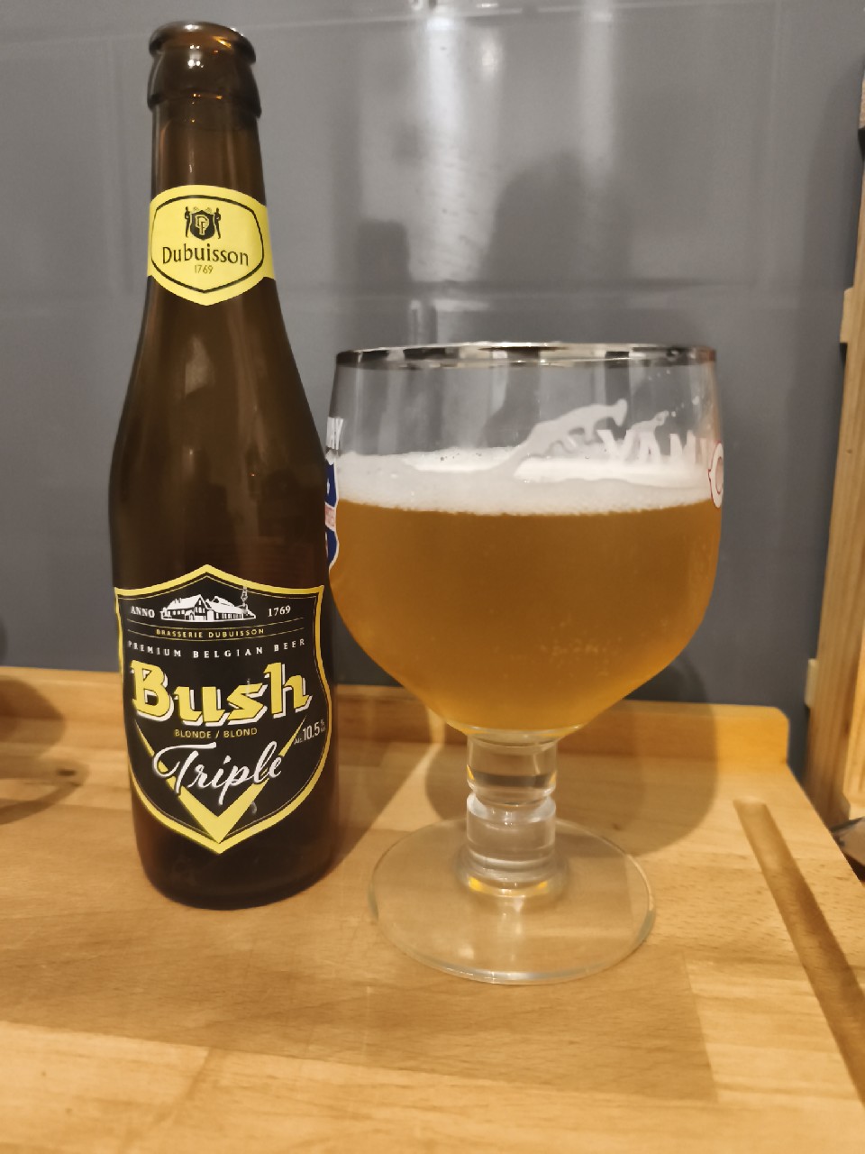 Bush Blonde Triple, Brasserie Dubuisson