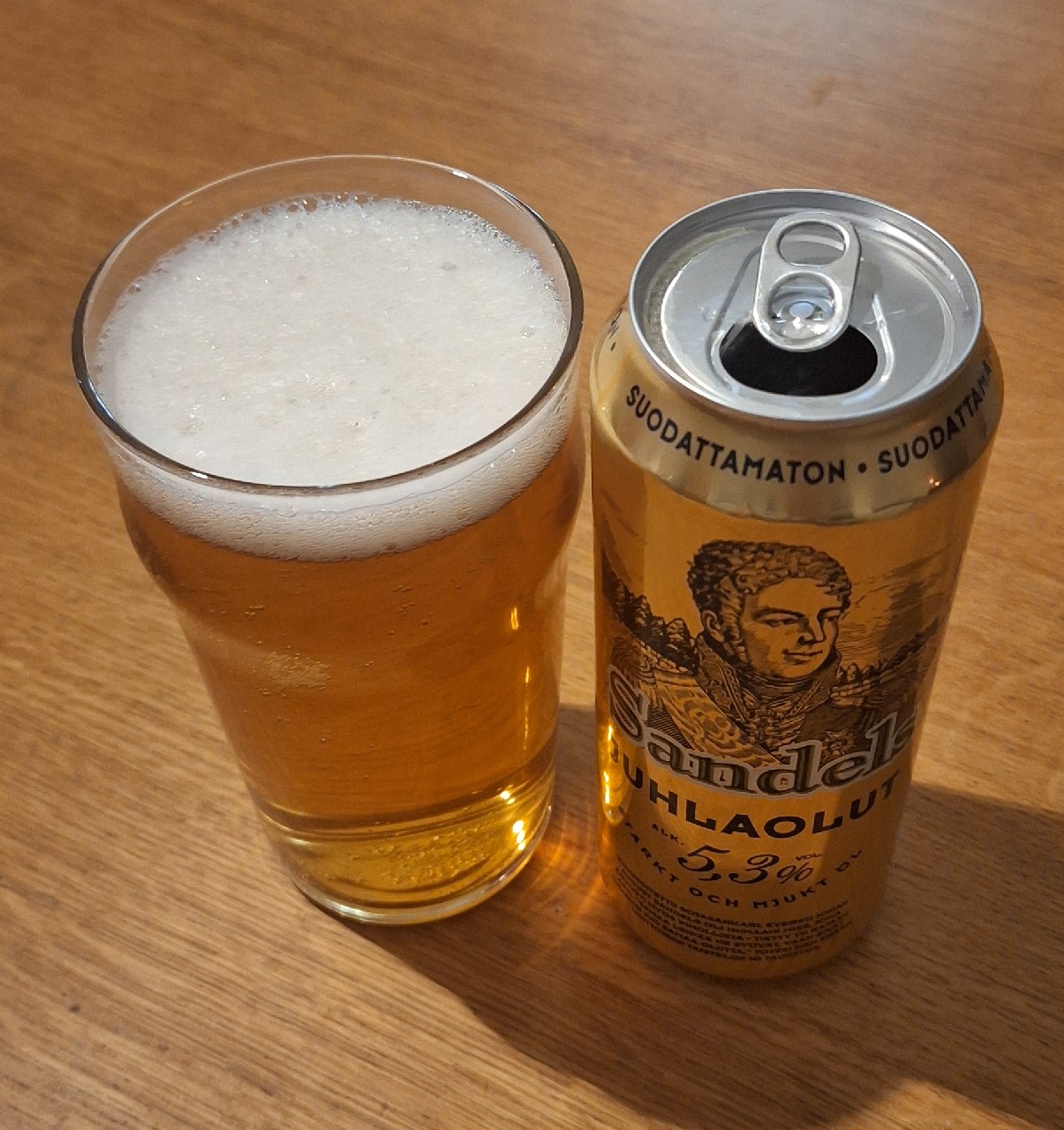 Sandels Juhlaolut Suodattamaton, Finland