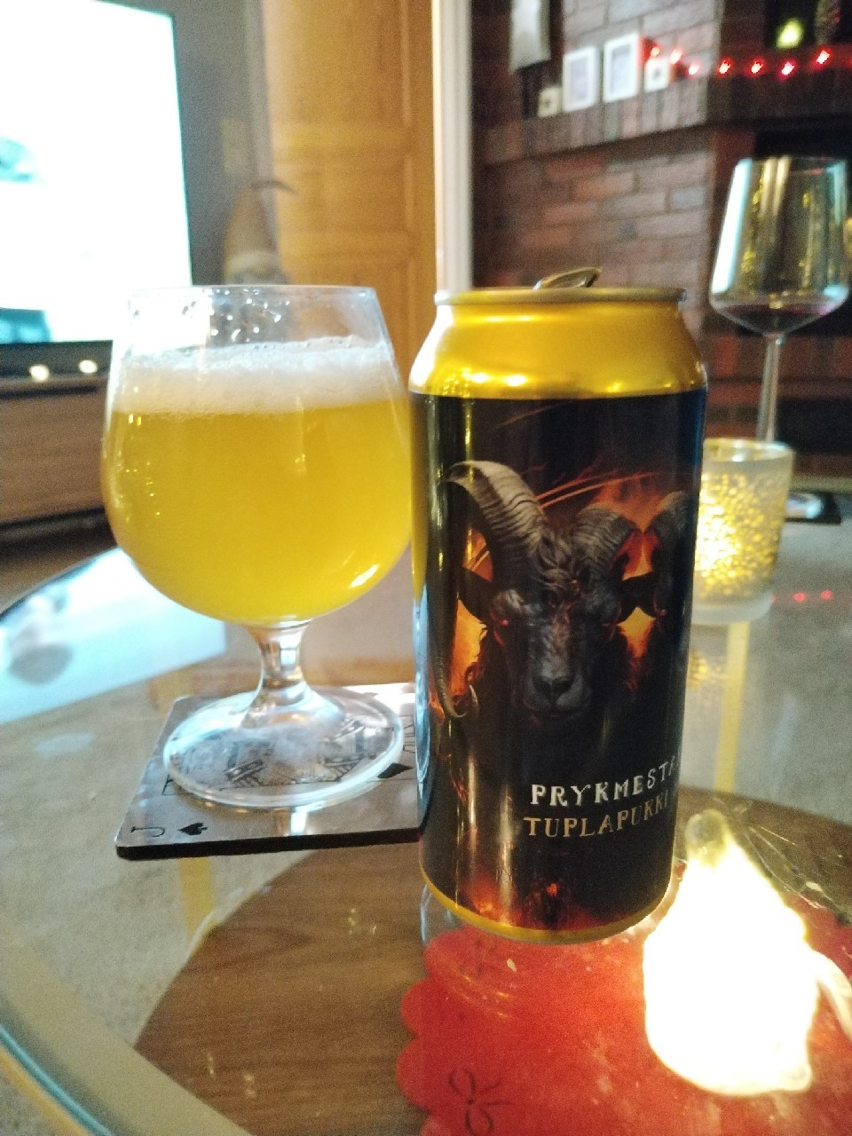 Prykmestar Tuplapukki, Finland