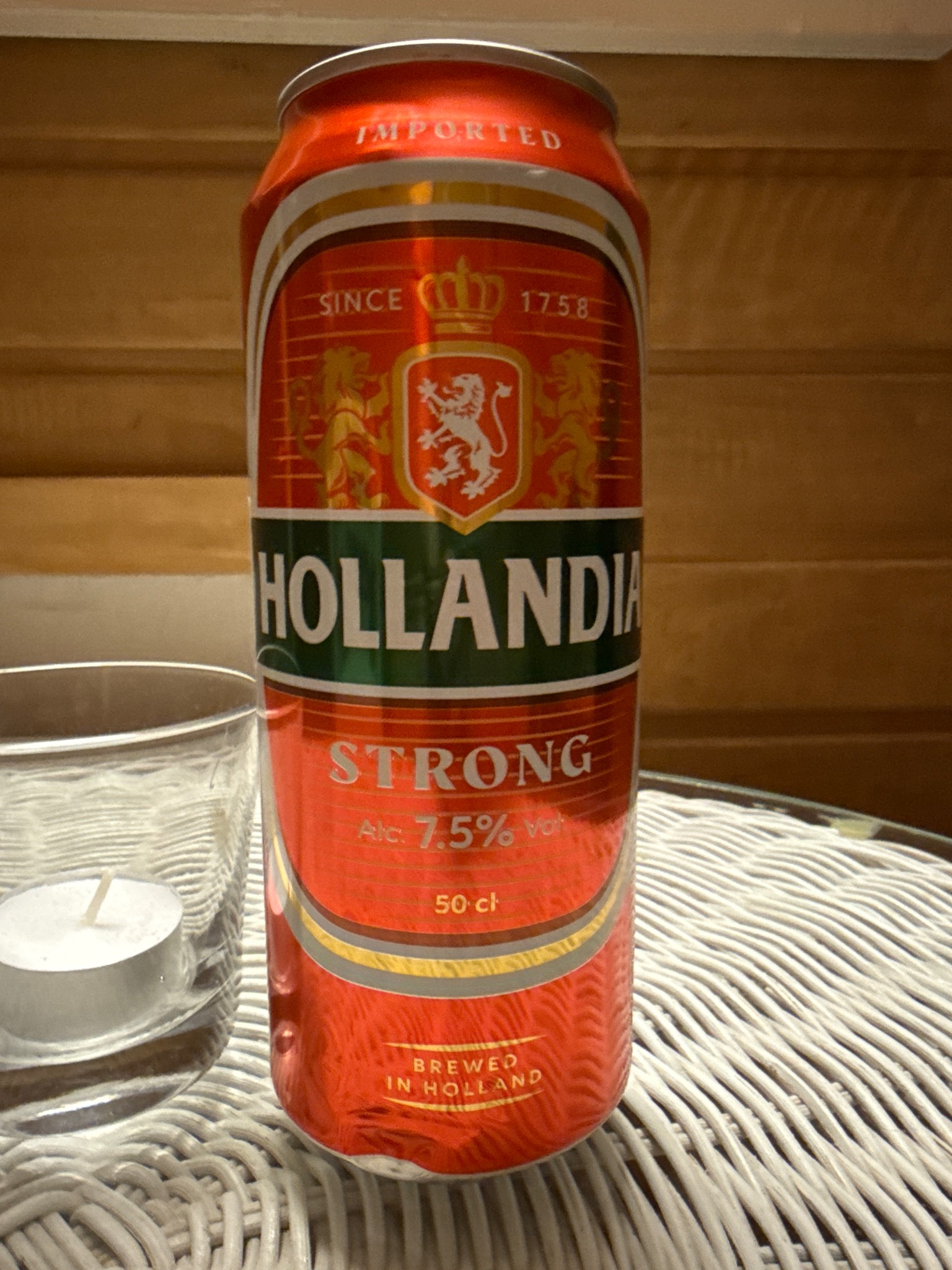 Hollandia Strong, Bavaria Brouwerij (Swinkels Family Brewers)