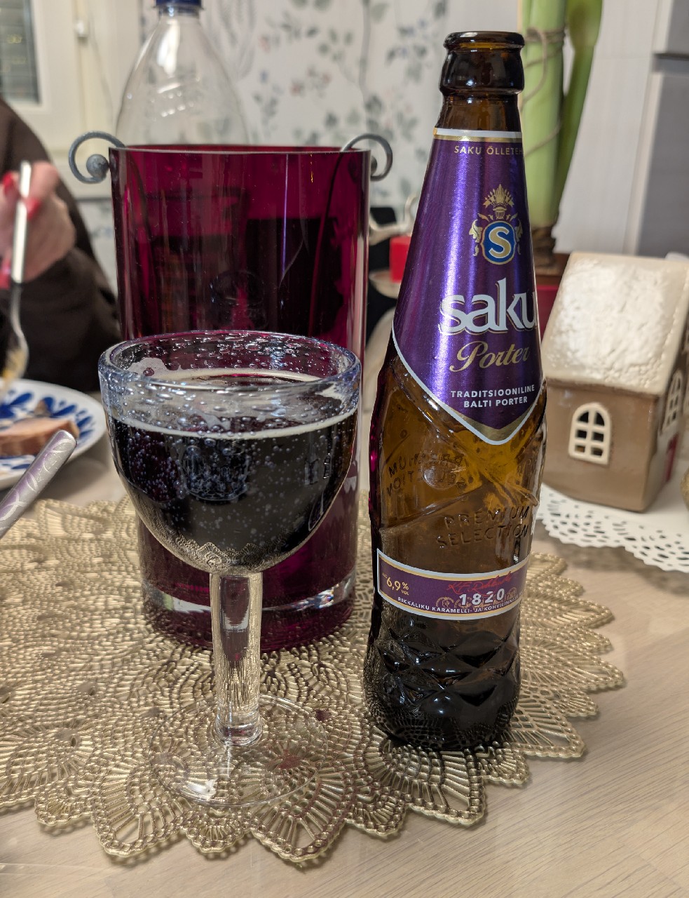 Saku Porter, Estonia