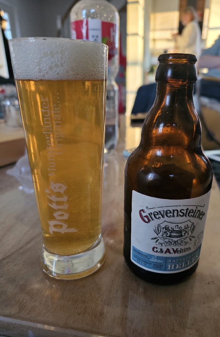 Grevensteiner Naturtrübes Grevensteiner Naturtrübes Helles (blue/blau), Brauerei C.& A. Veltins